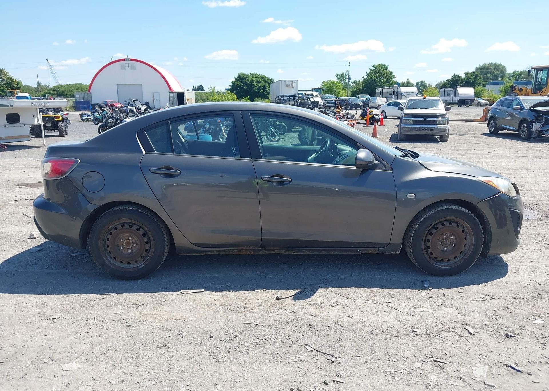 2010 MAZDA MAZDA3