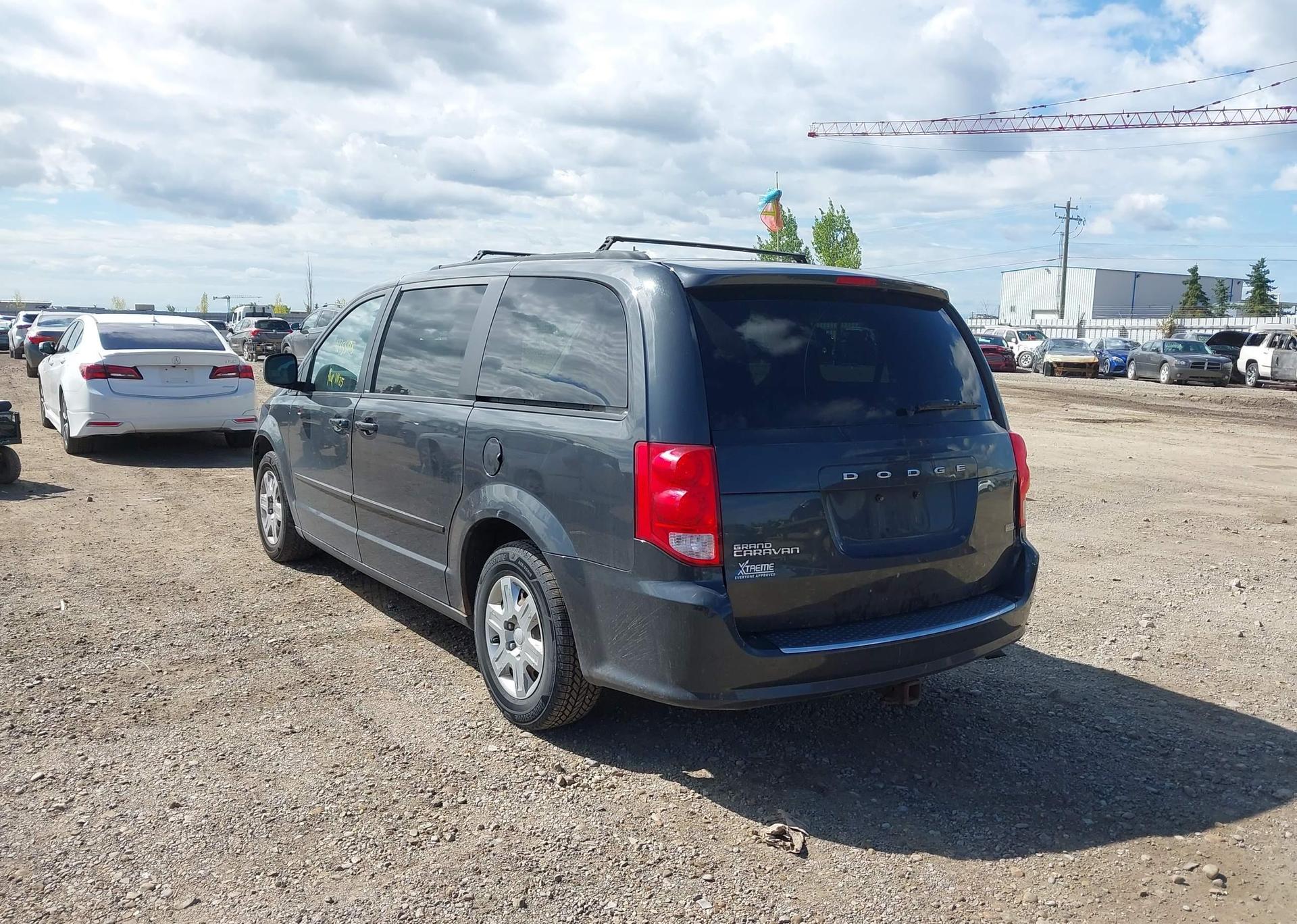 2012 DODGE GRAND CARAVAN SE