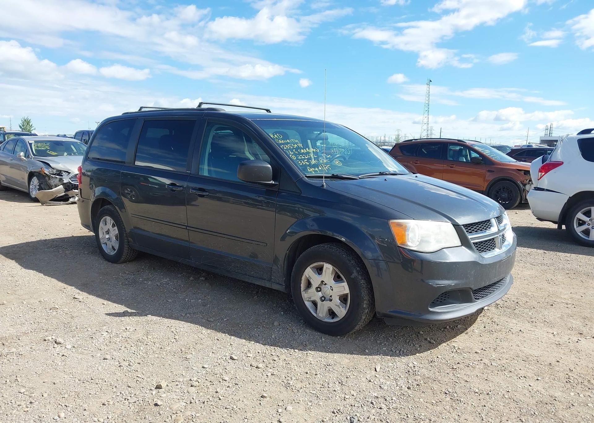 2012 DODGE GRAND CARAVAN SE