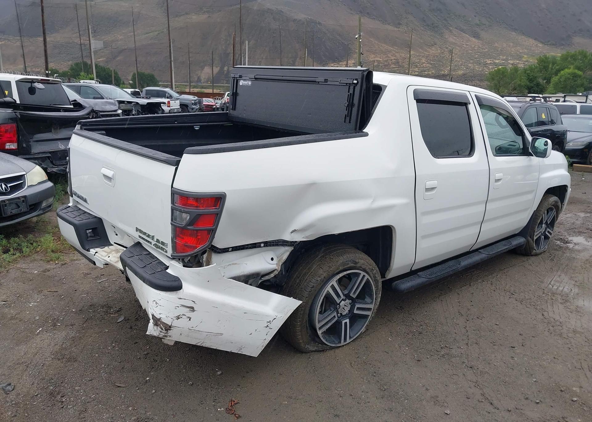 2012 HONDA RIDGELINE TOURING