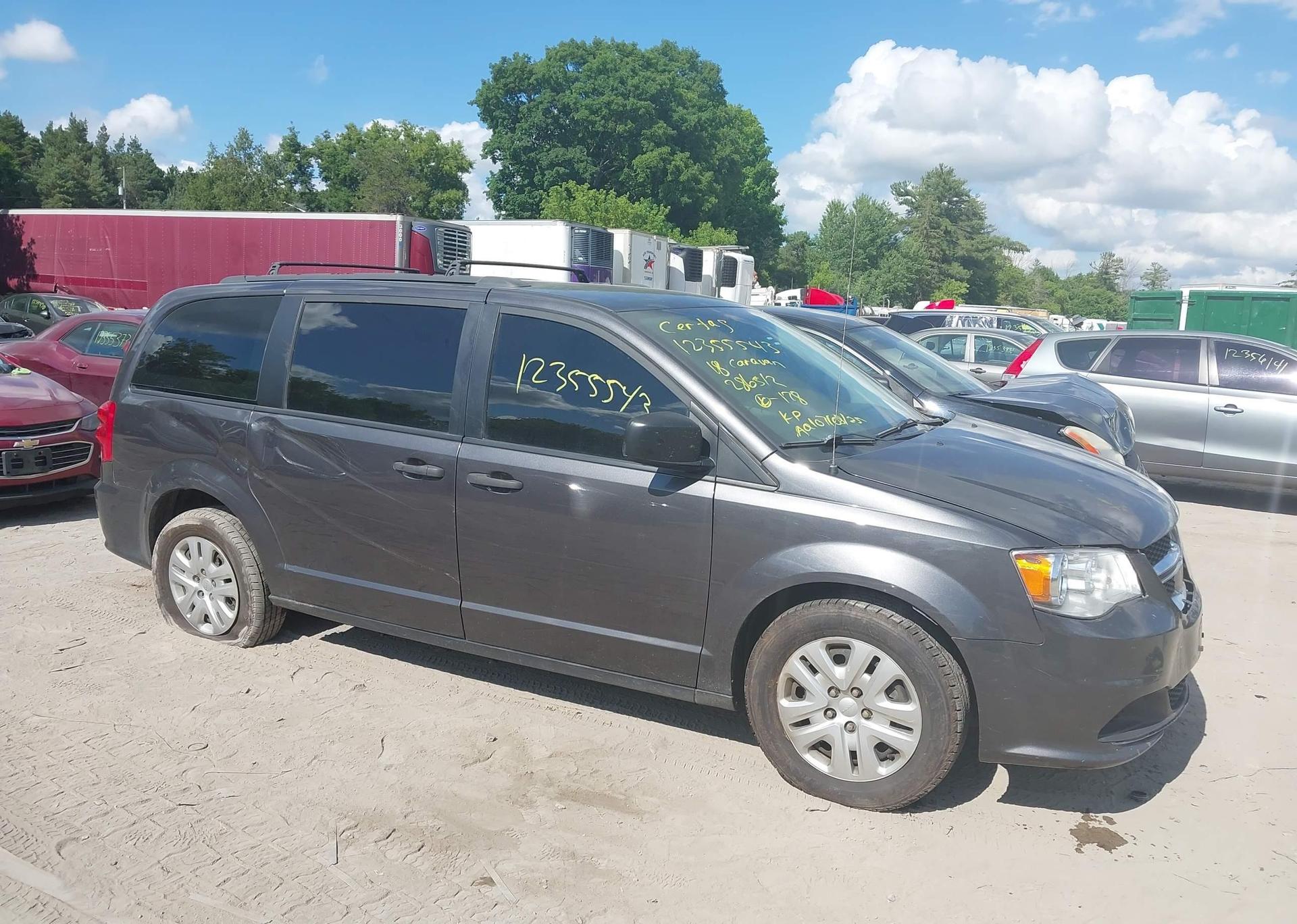 2018 DODGE GRAND CARAVAN SE