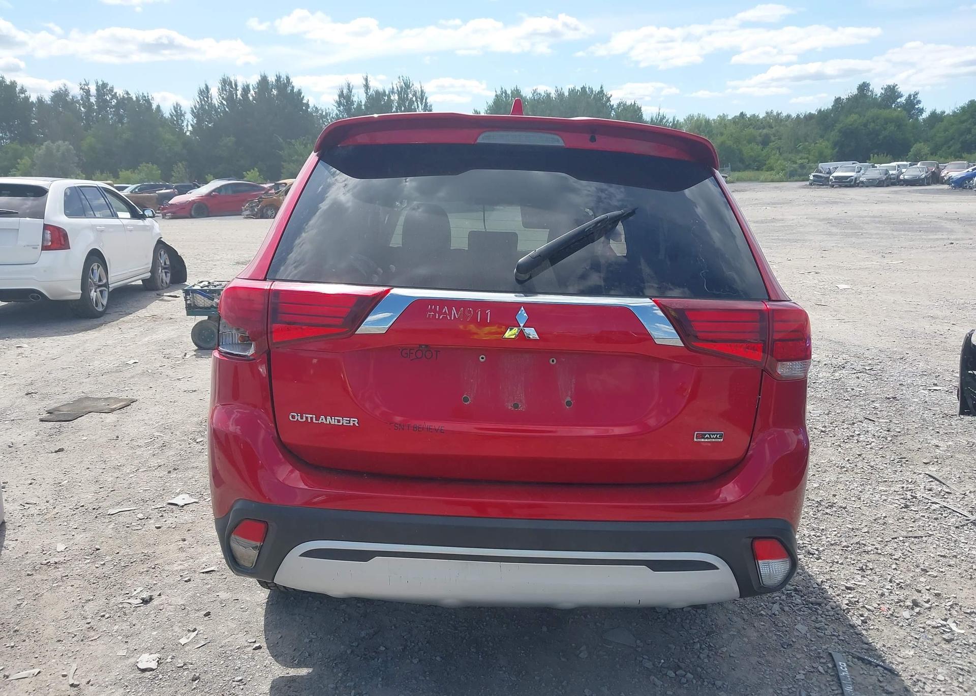 2020 MITSUBISHI OUTLANDER ES