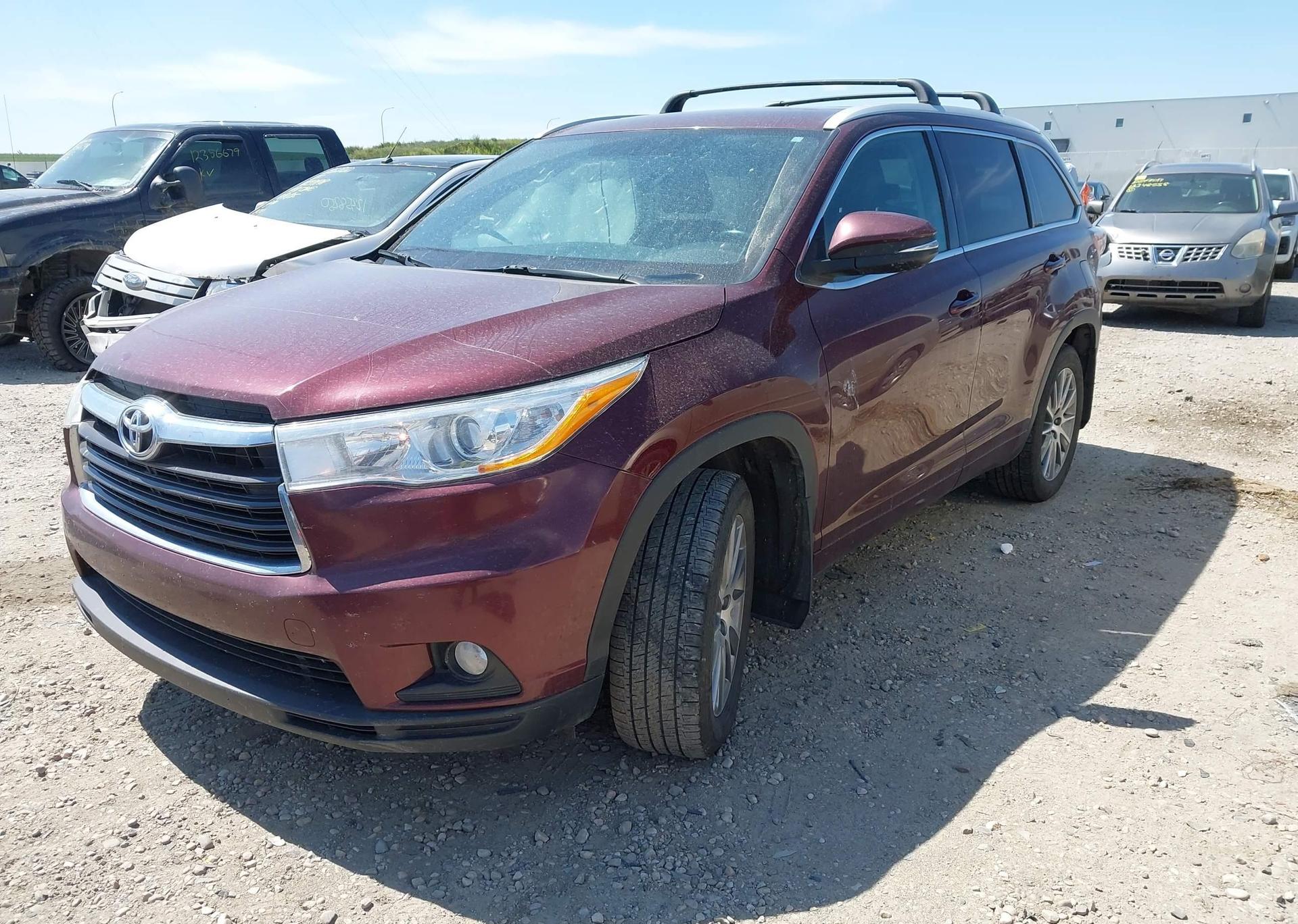 2015 TOYOTA highlander xle
