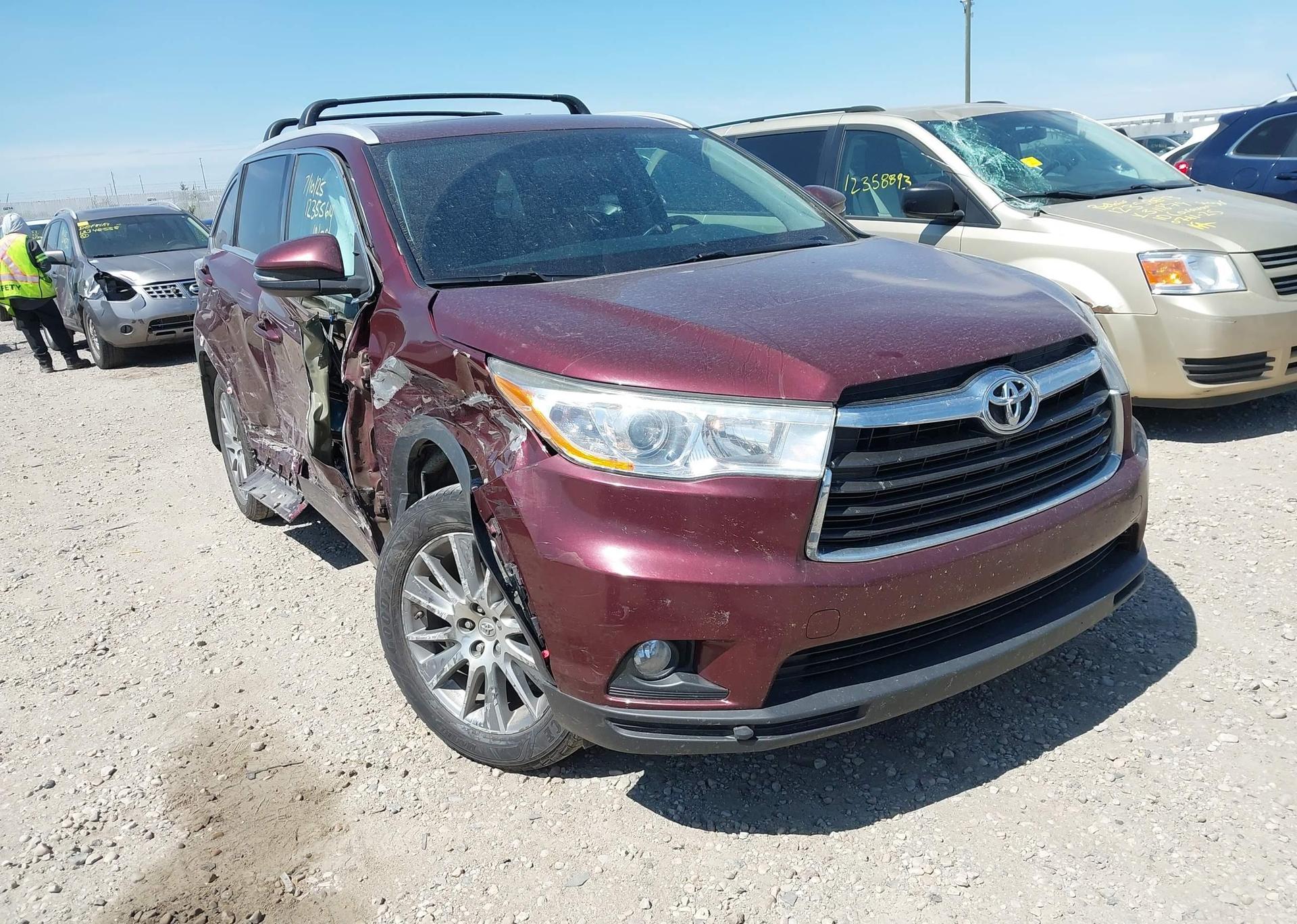 2015 TOYOTA highlander xle