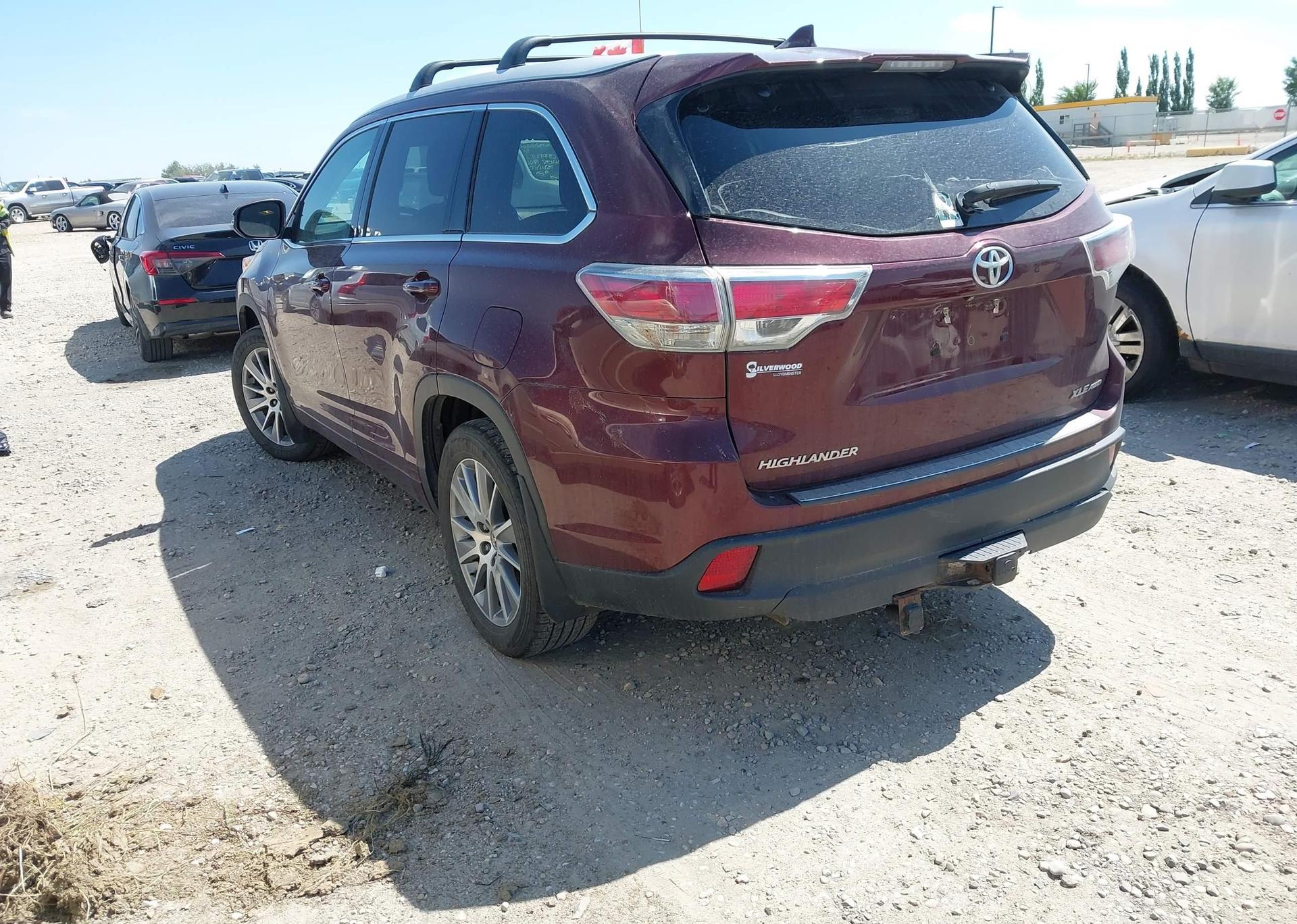 2015 TOYOTA highlander xle
