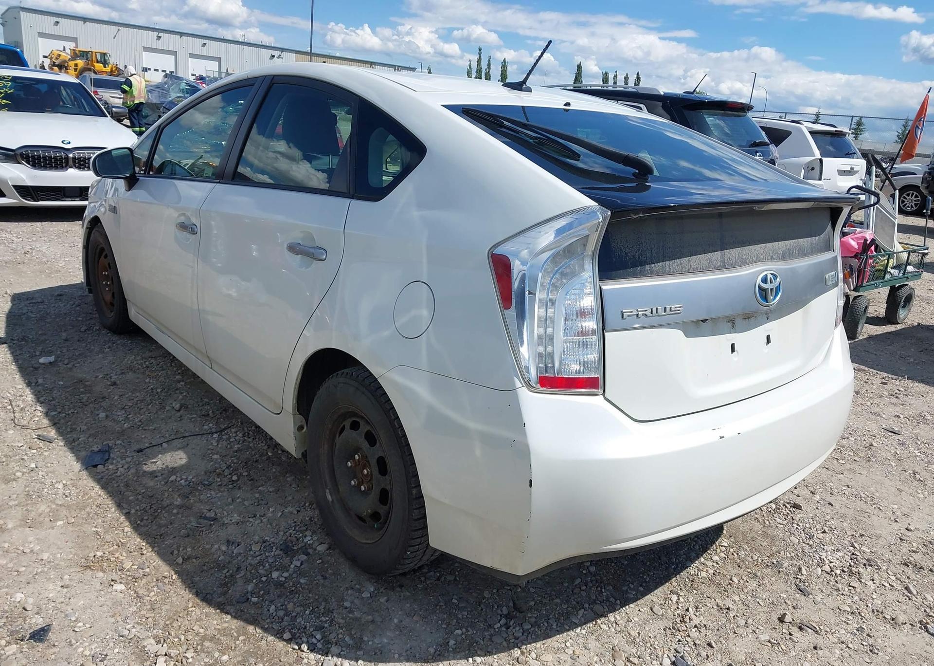 2012 TOYOTA PRIUS PLUG-IN