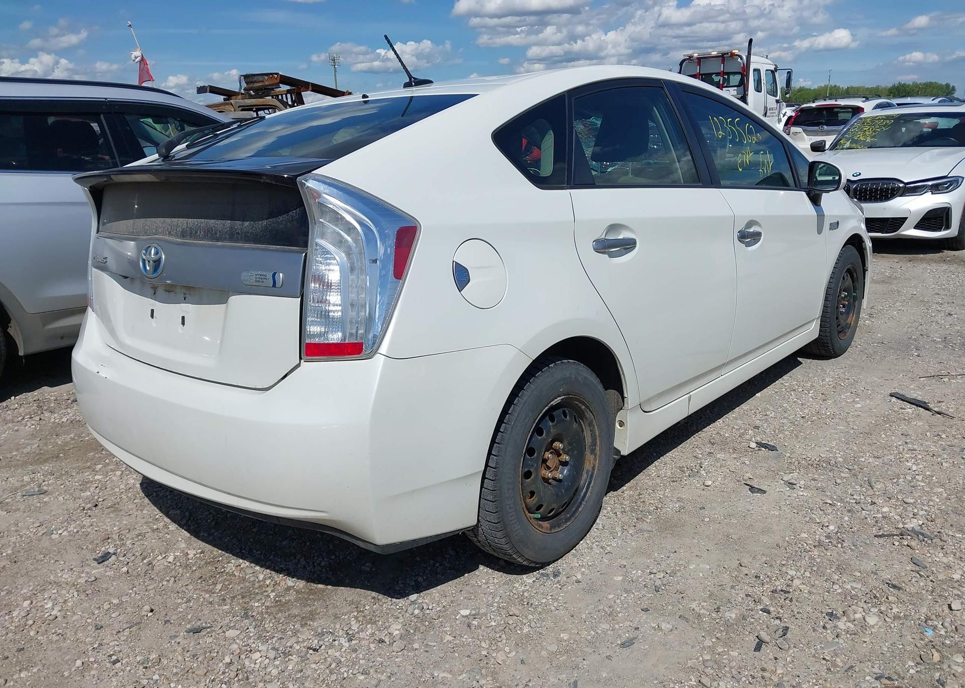 2012 TOYOTA PRIUS PLUG-IN