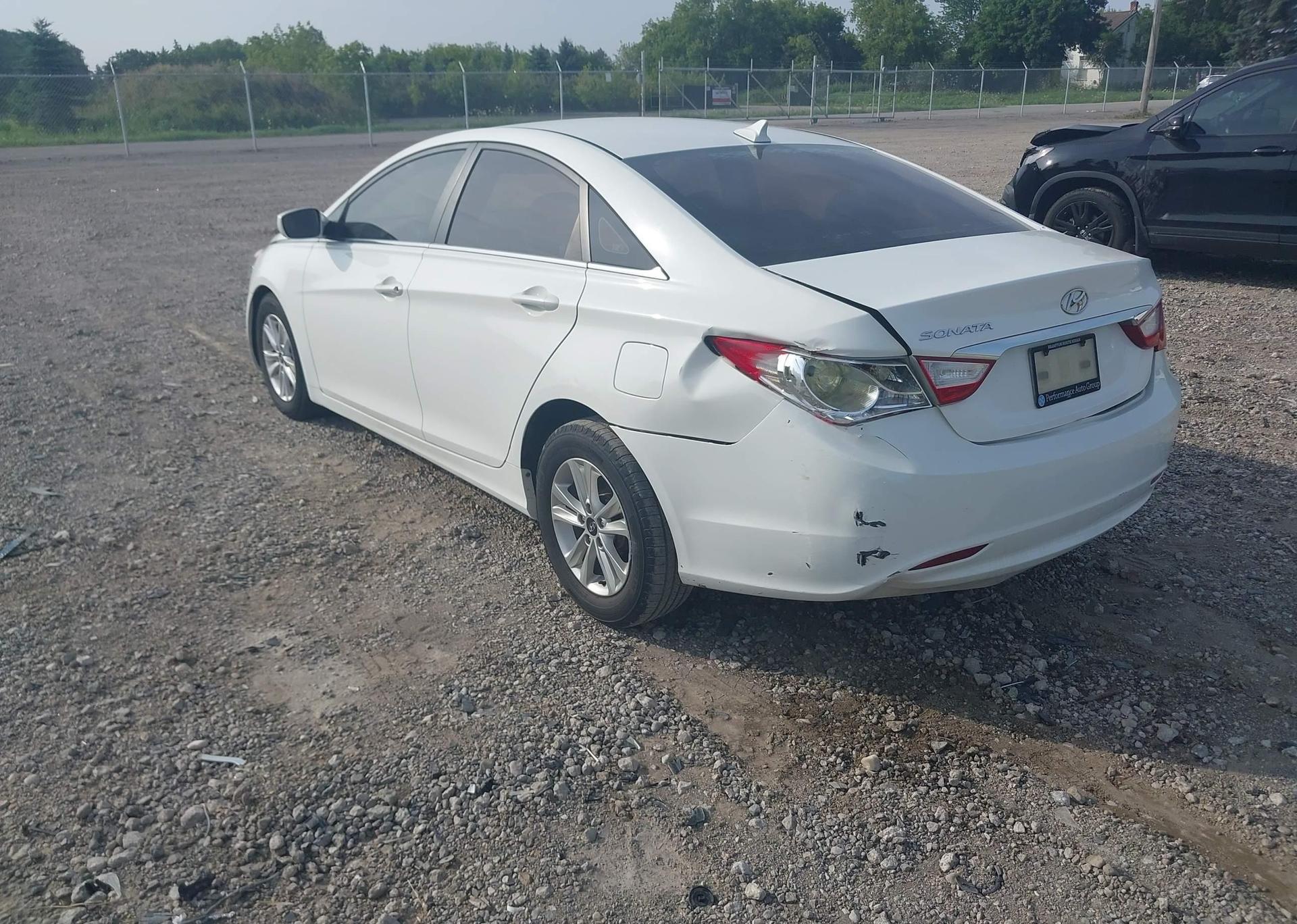 2013 HYUNDAI SONATA GL