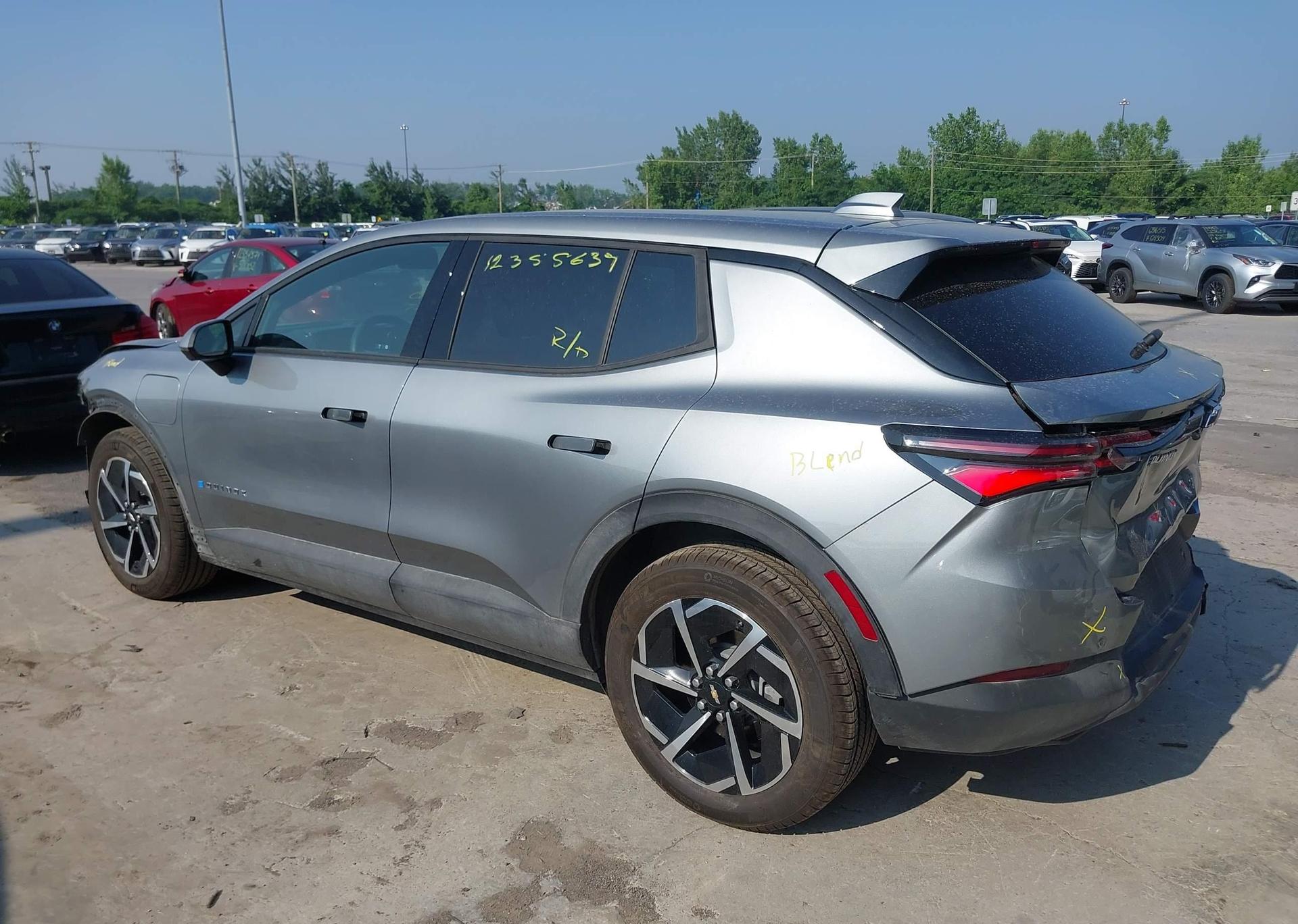2025 CHEVROLET EQUINOX EV LT