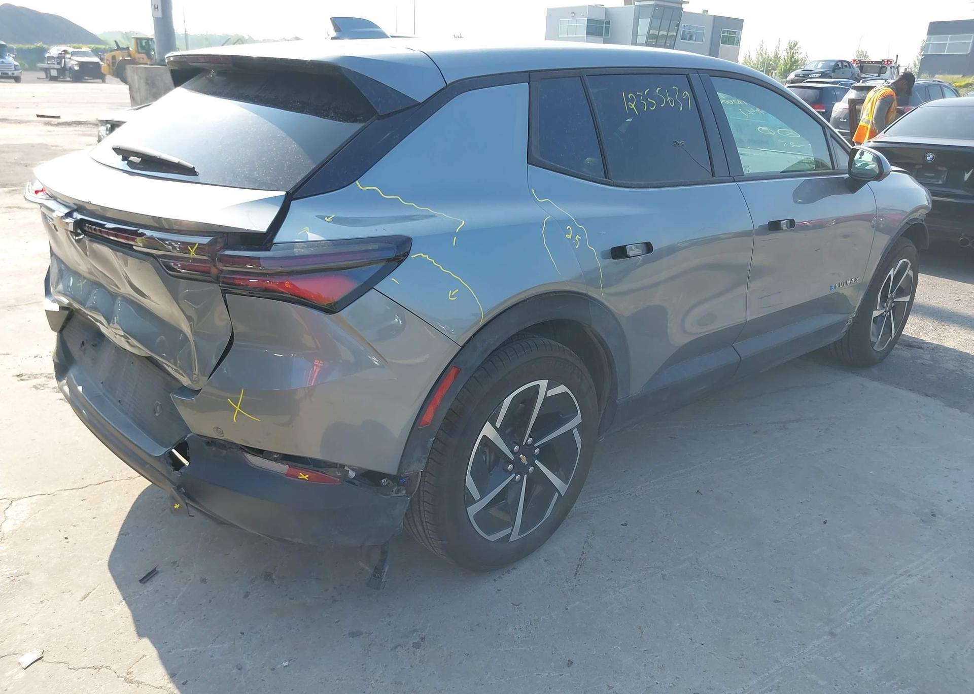 2025 CHEVROLET EQUINOX EV LT