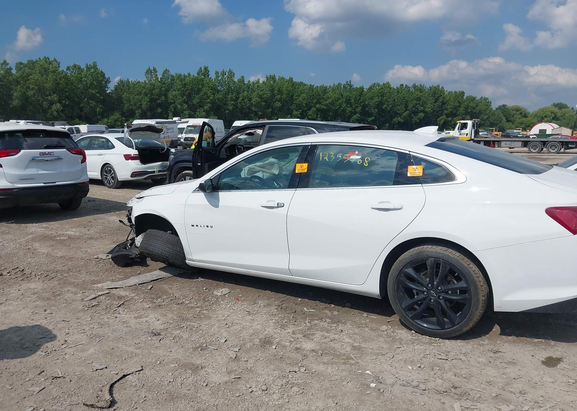 2024 CHEVROLET MALIBU LT