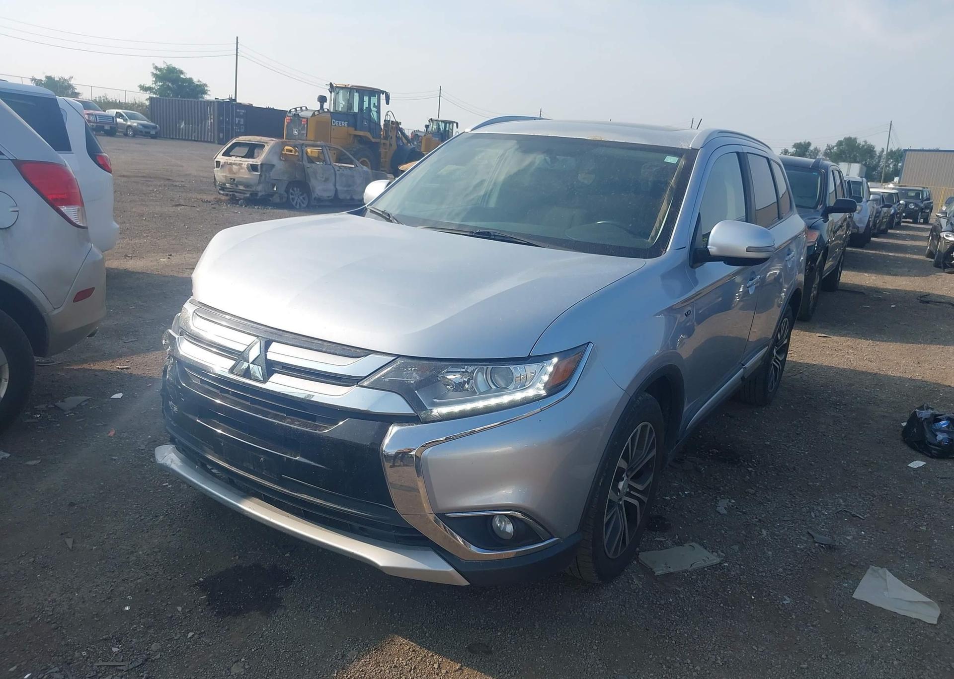 2016 MITSUBISHI OUTLANDER SE