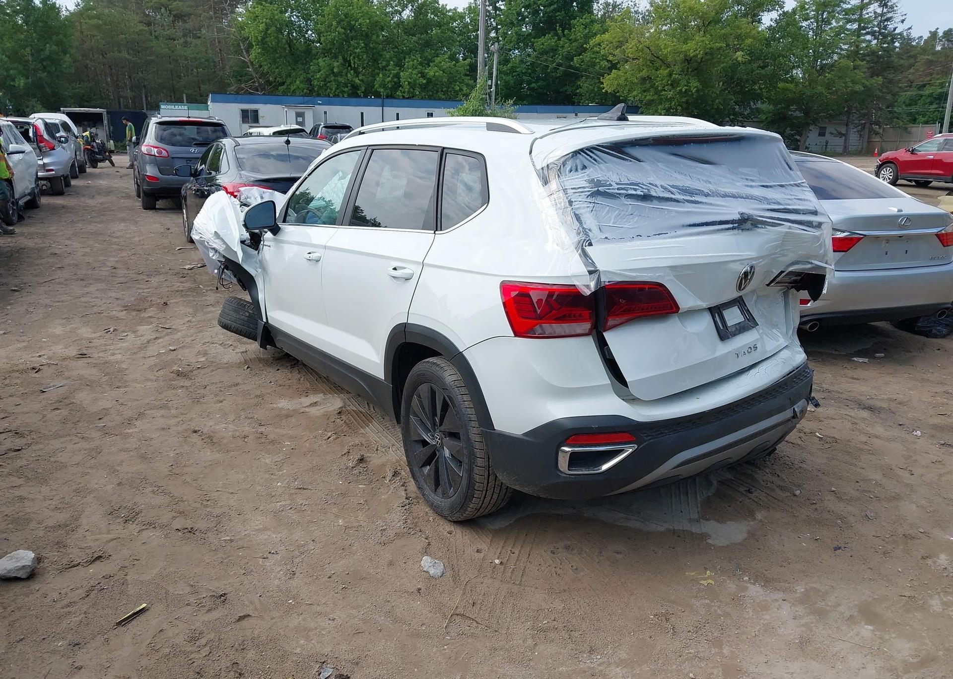 2024 VOLKSWAGEN TAOS SE