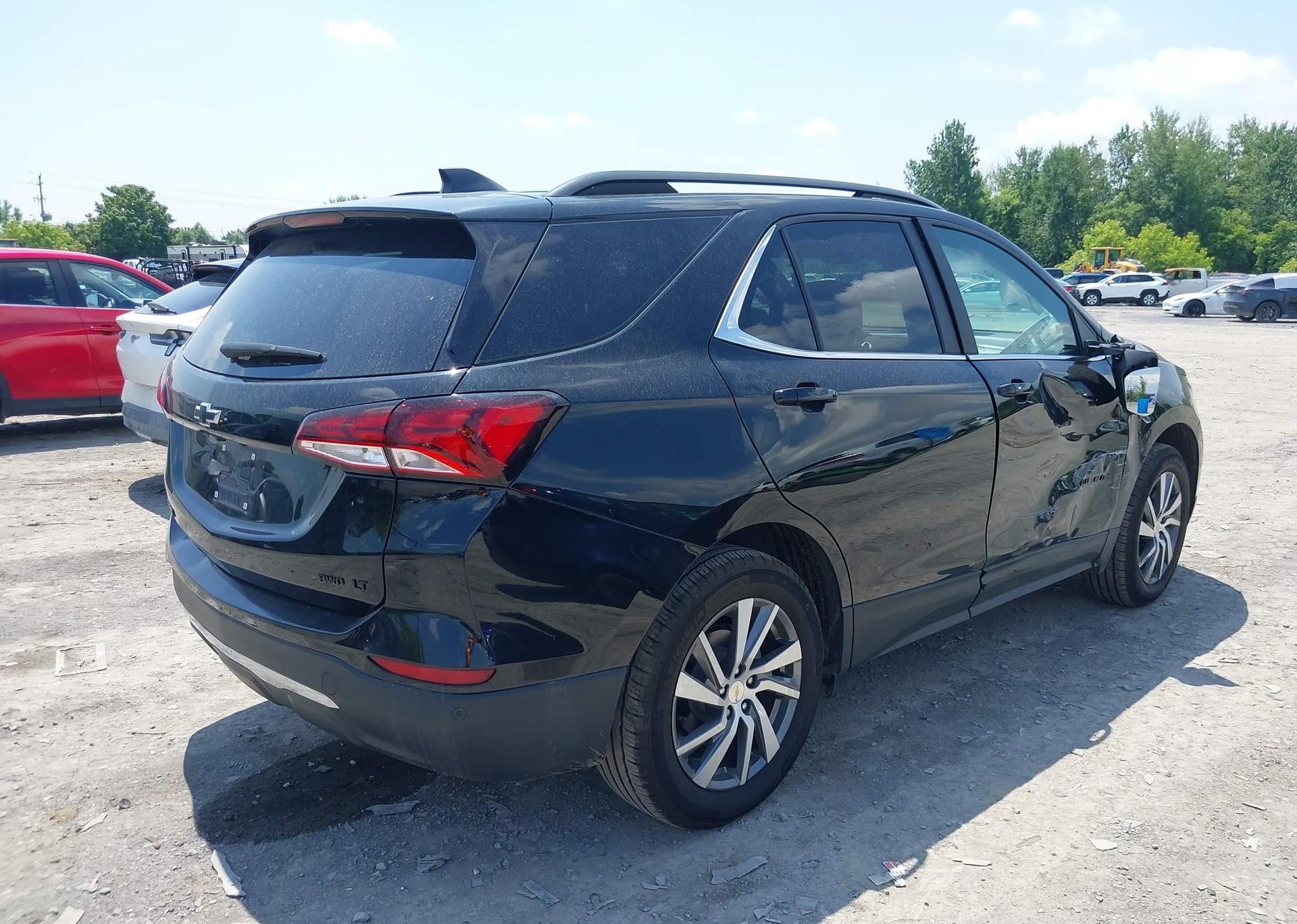 2022 CHEVROLET EQUINOX LT