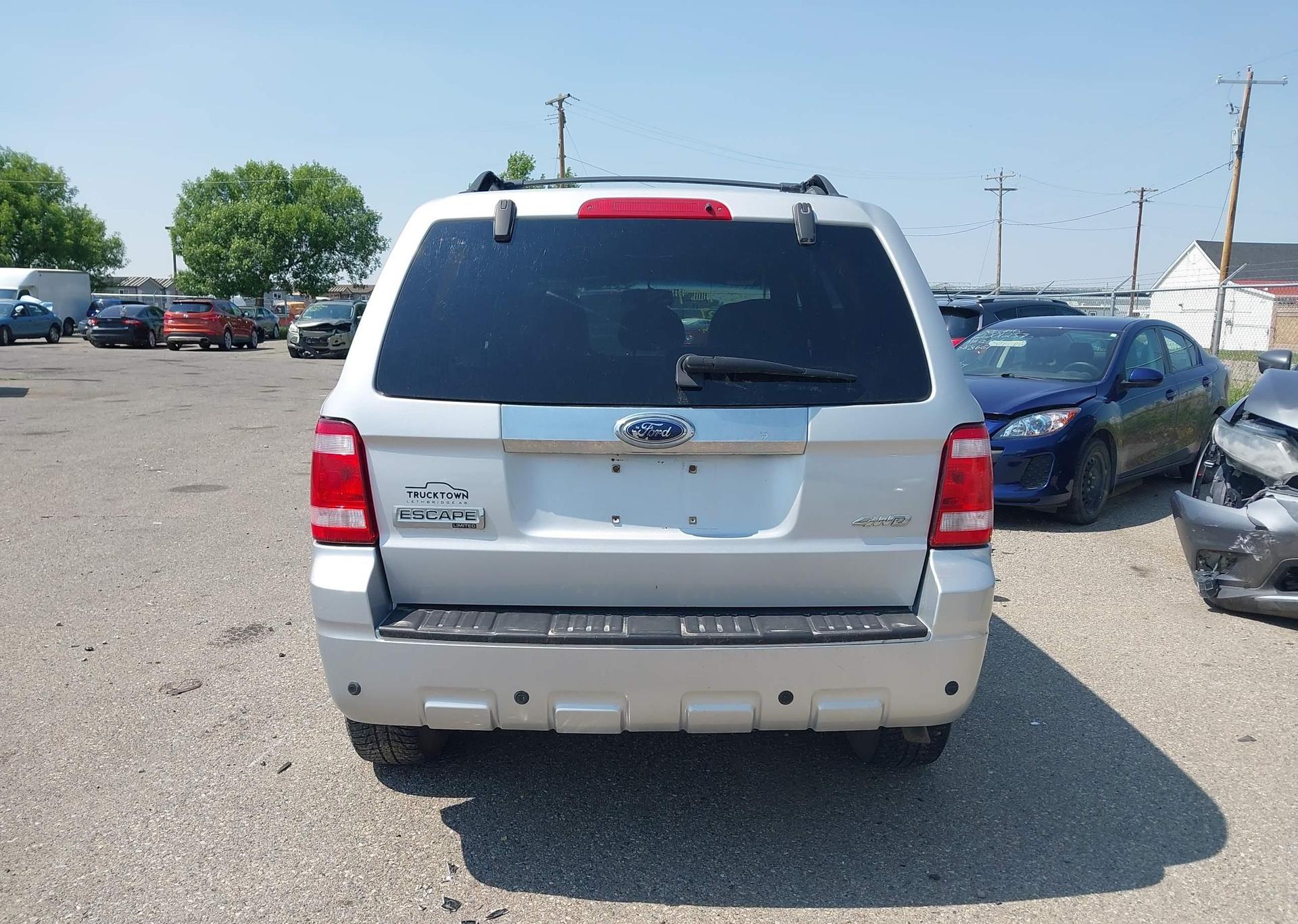 2009 FORD ESCAPE LIMITED