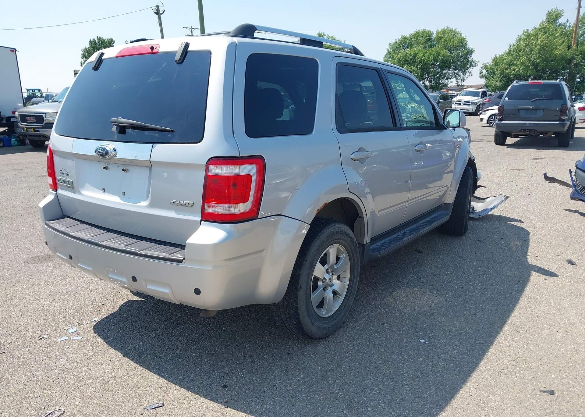 2009 FORD ESCAPE LIMITED