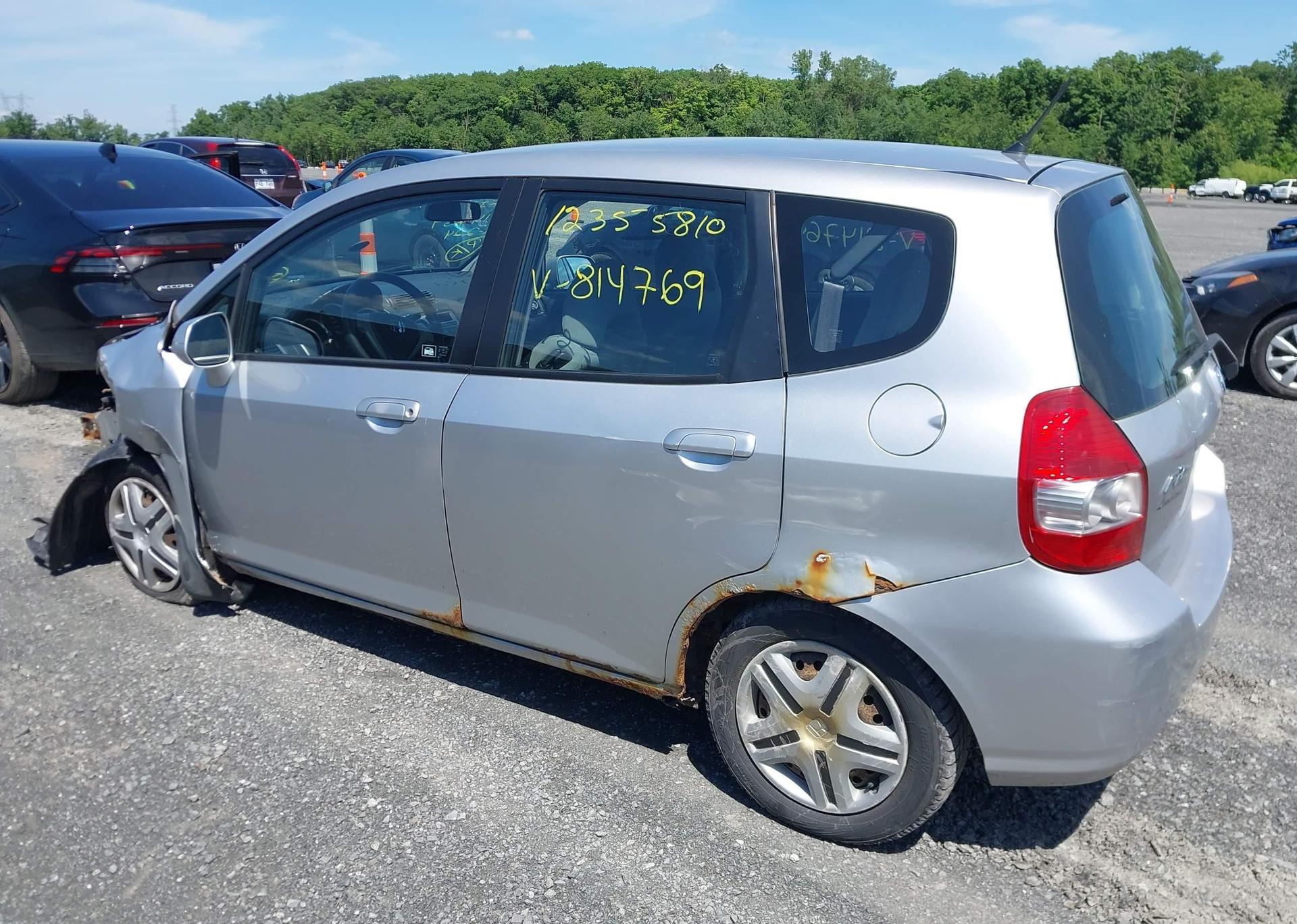 2007 HONDA FIT