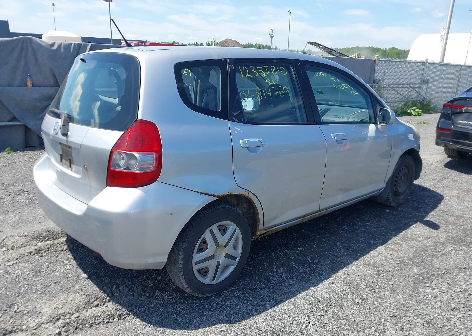 2007 HONDA FIT