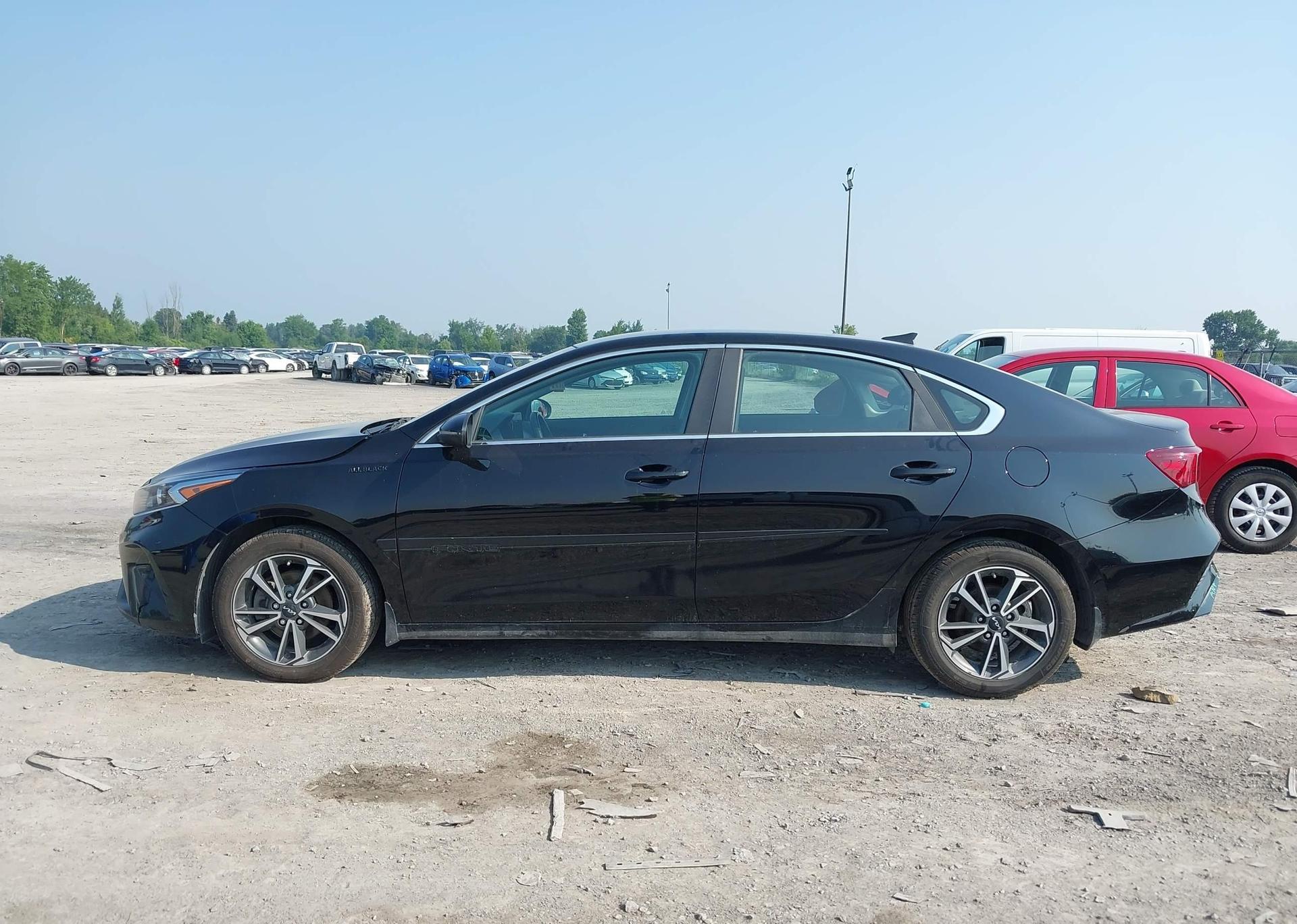 2023 KIA FORTE EX