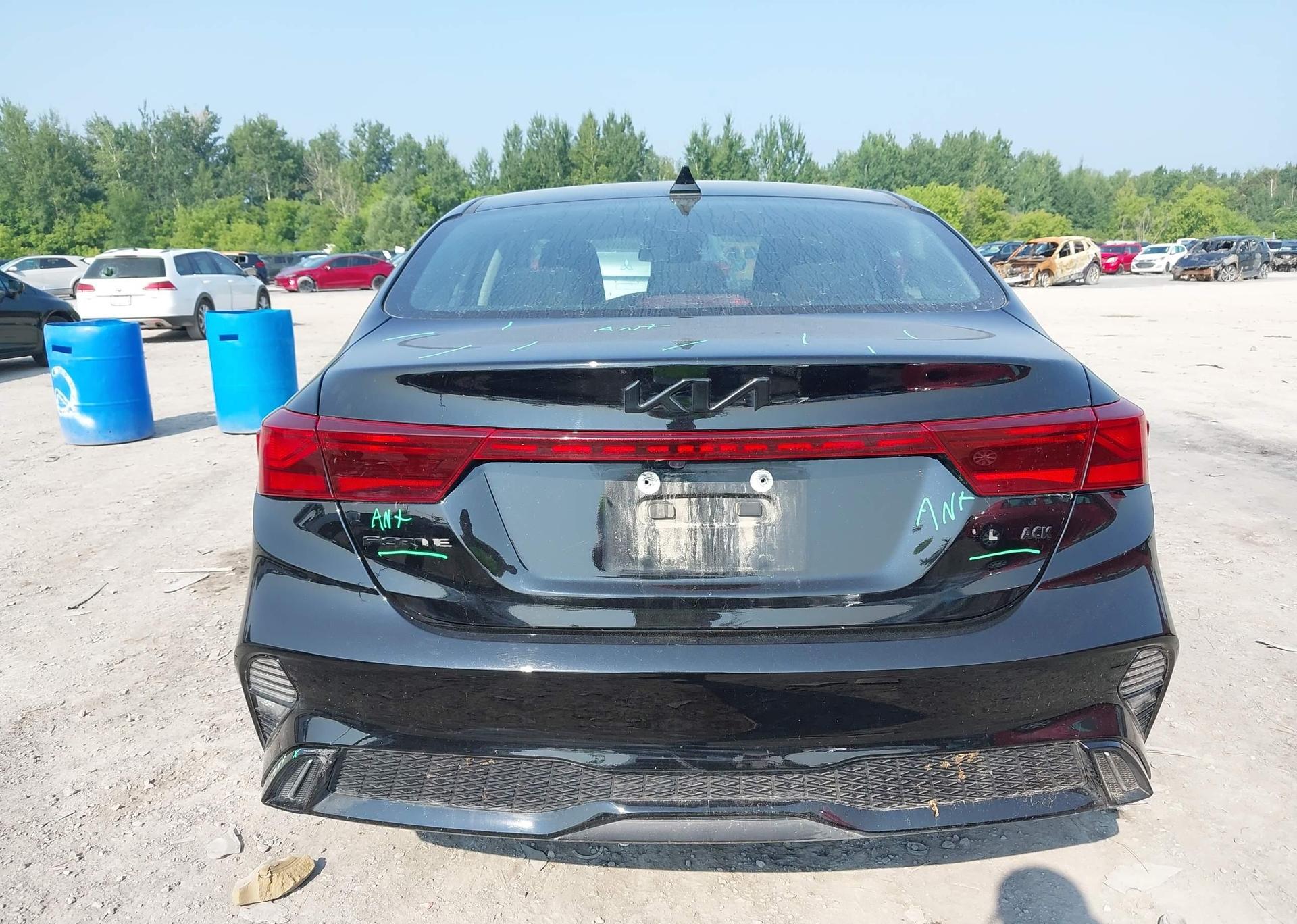 2023 KIA FORTE EX