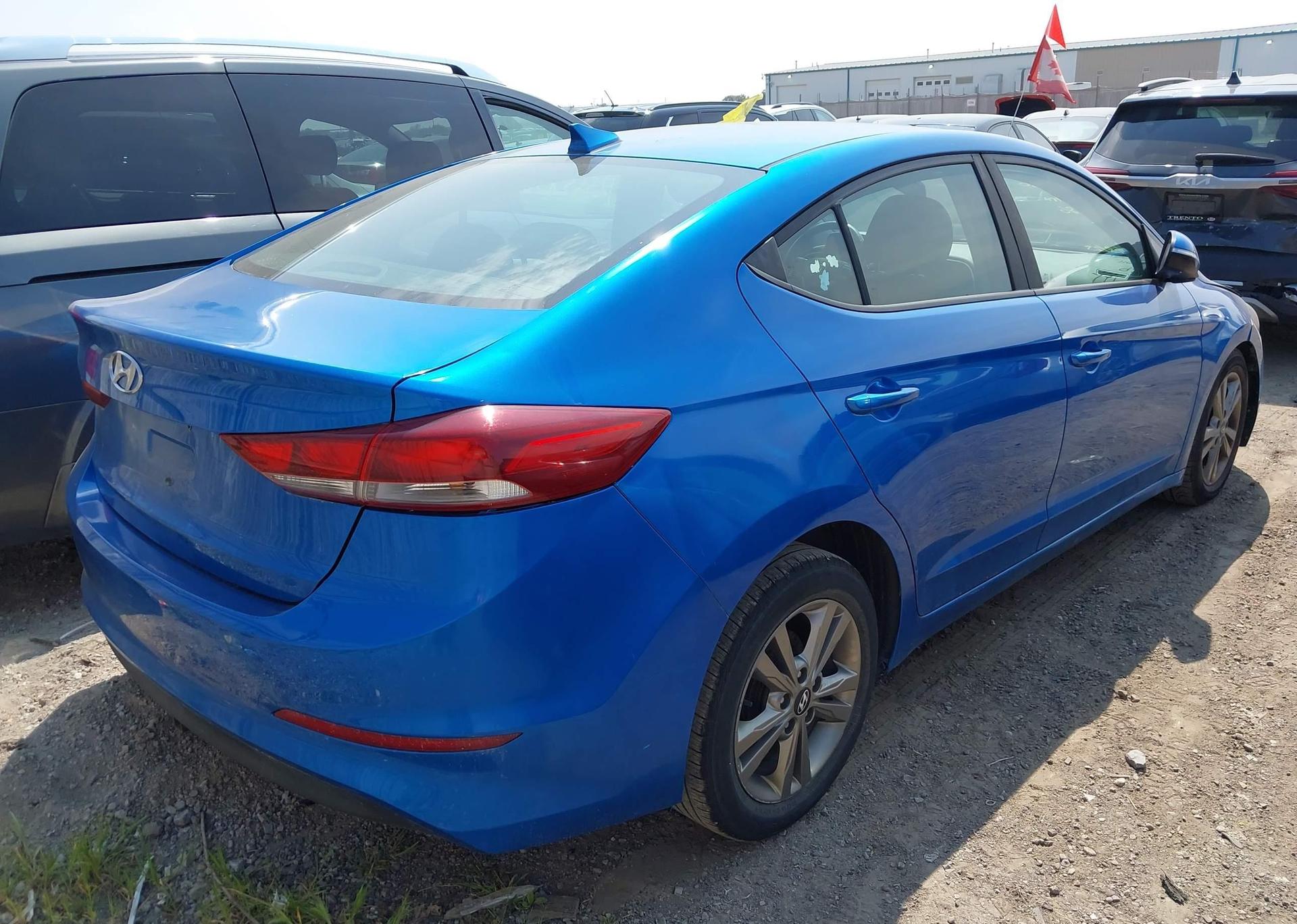 2017 HYUNDAI ELANTRA