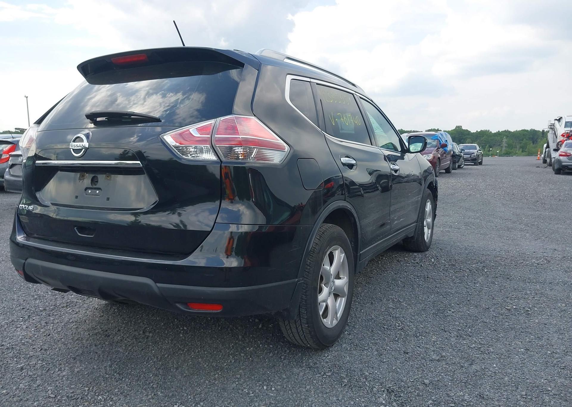 2016 NISSAN ROGUE