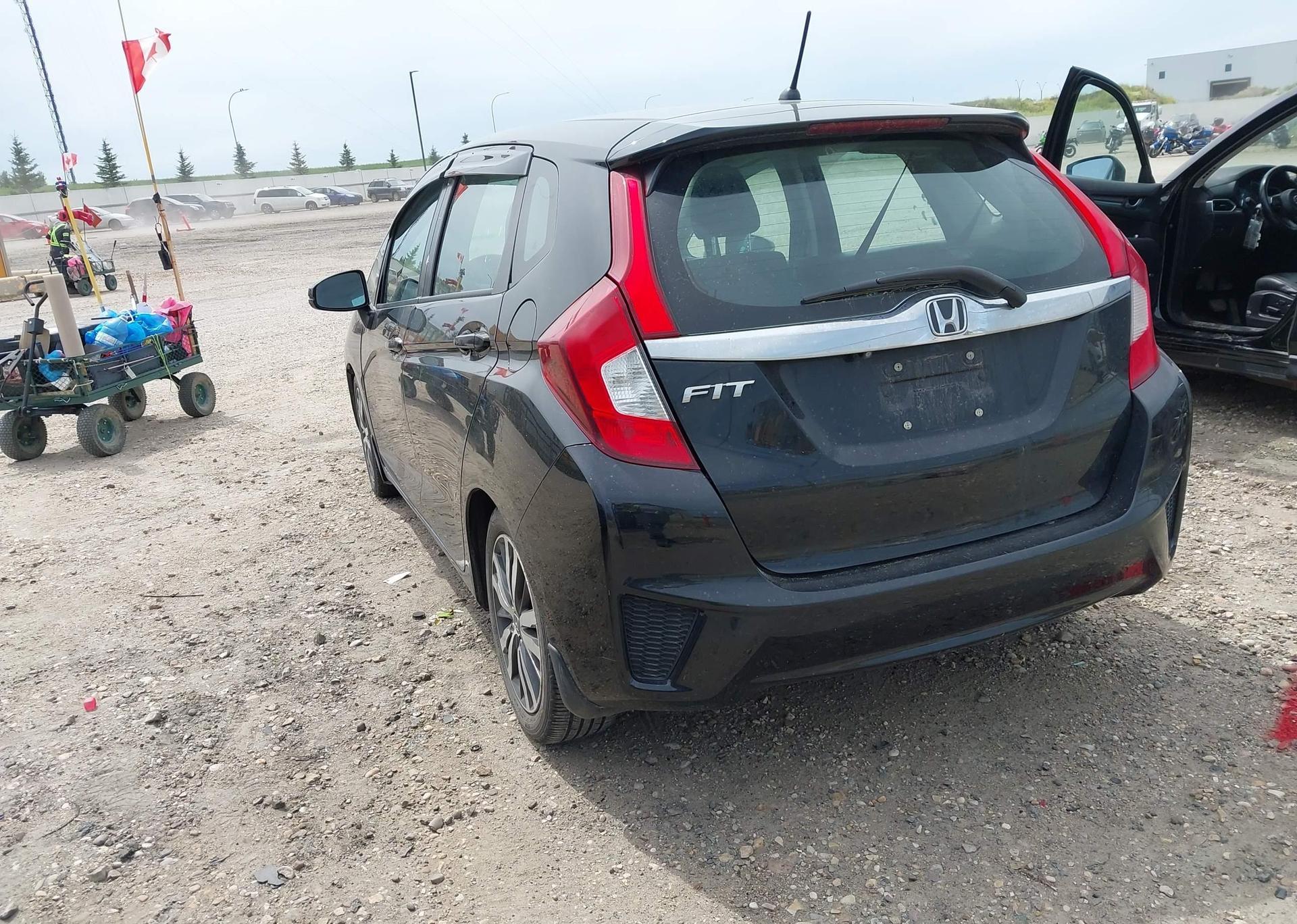 2015 HONDA FIT EX