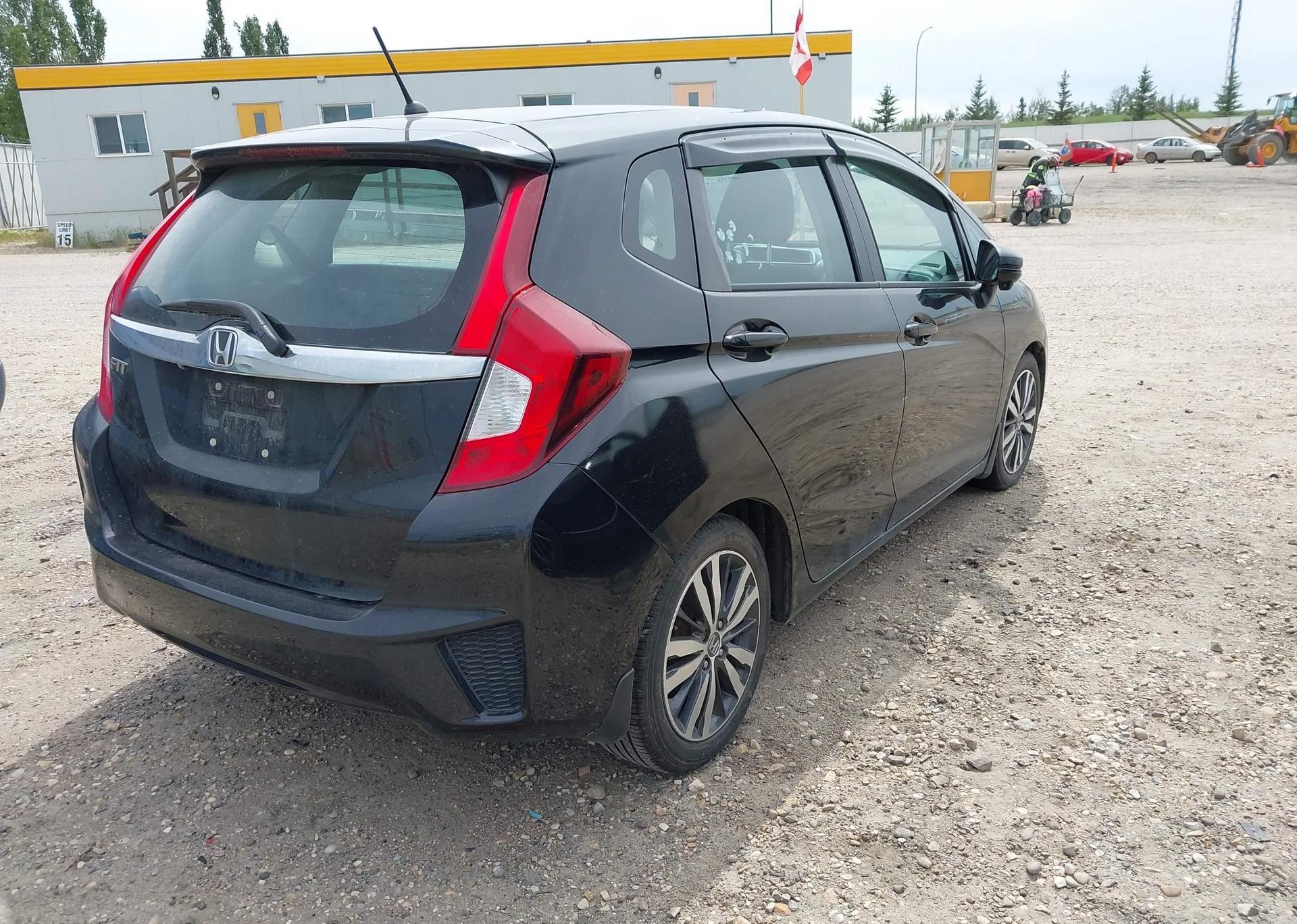 2015 HONDA FIT EX
