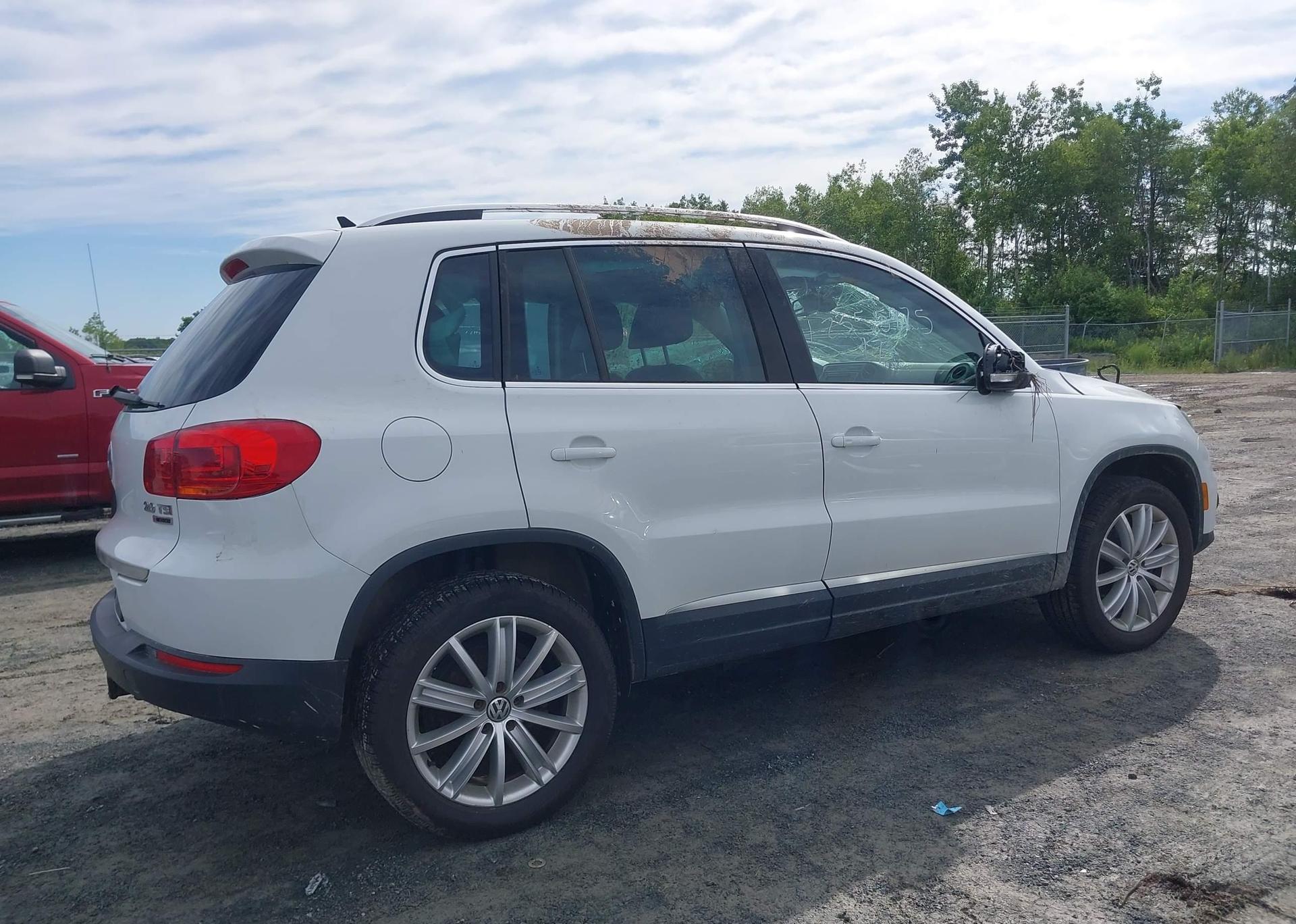 2017 VOLKSWAGEN TIGUAN COMFORTLINE