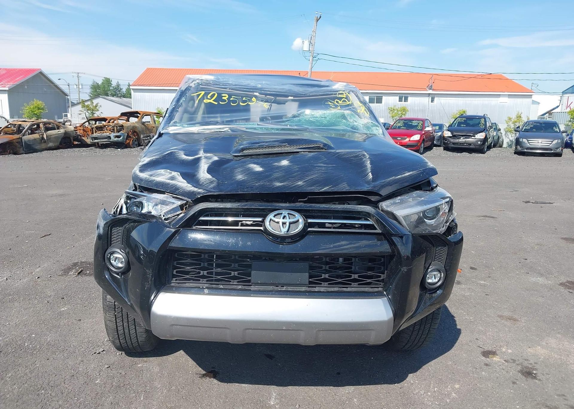 2024 TOYOTA 4RUNNER