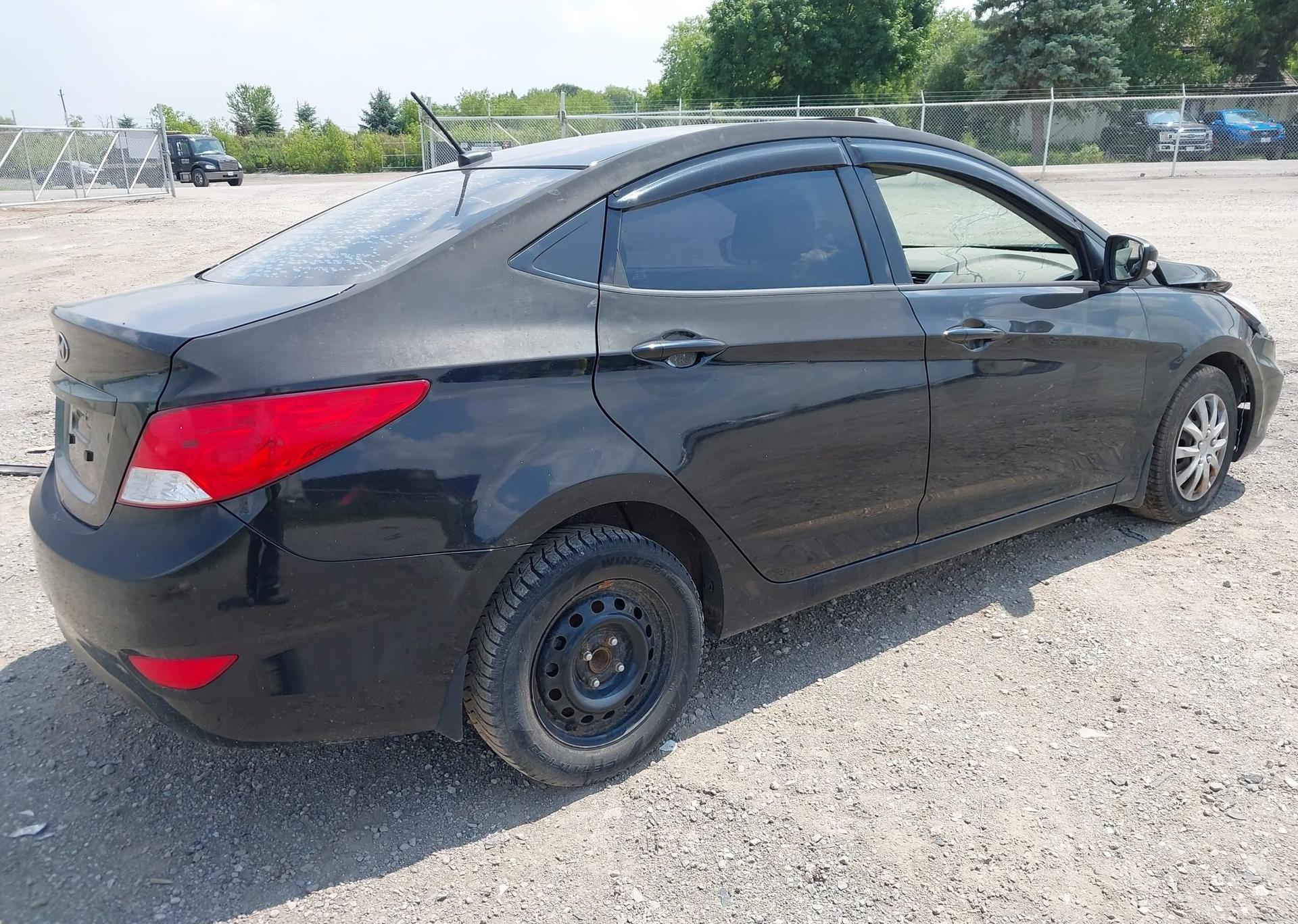 2014 HYUNDAI ACCENT