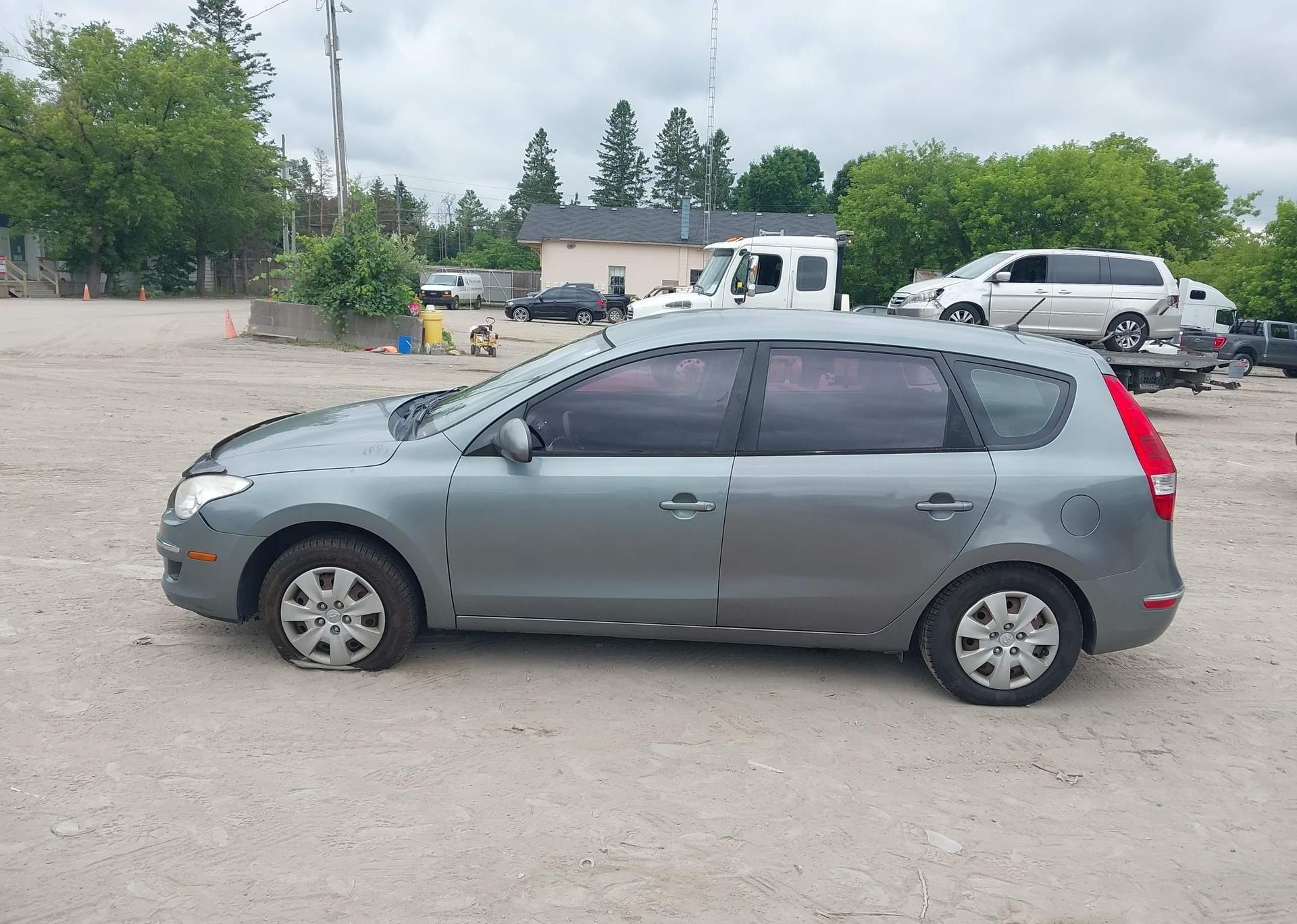 2010 HYUNDAI ELANTRA TOURING GLS