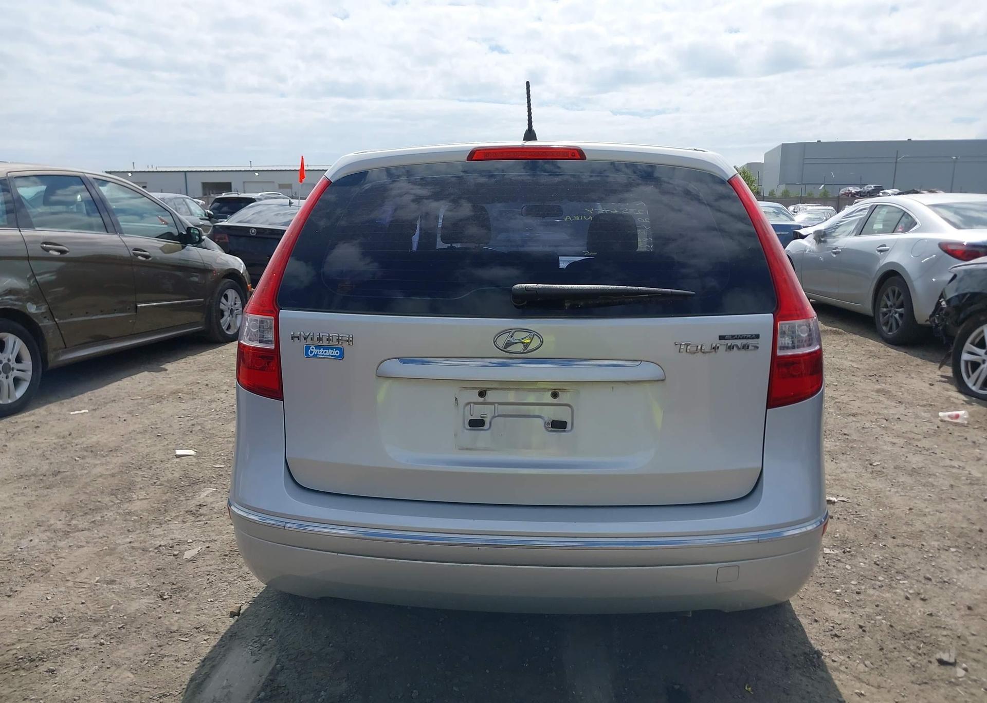 2011 HYUNDAI ELANTRA TOURING GLS