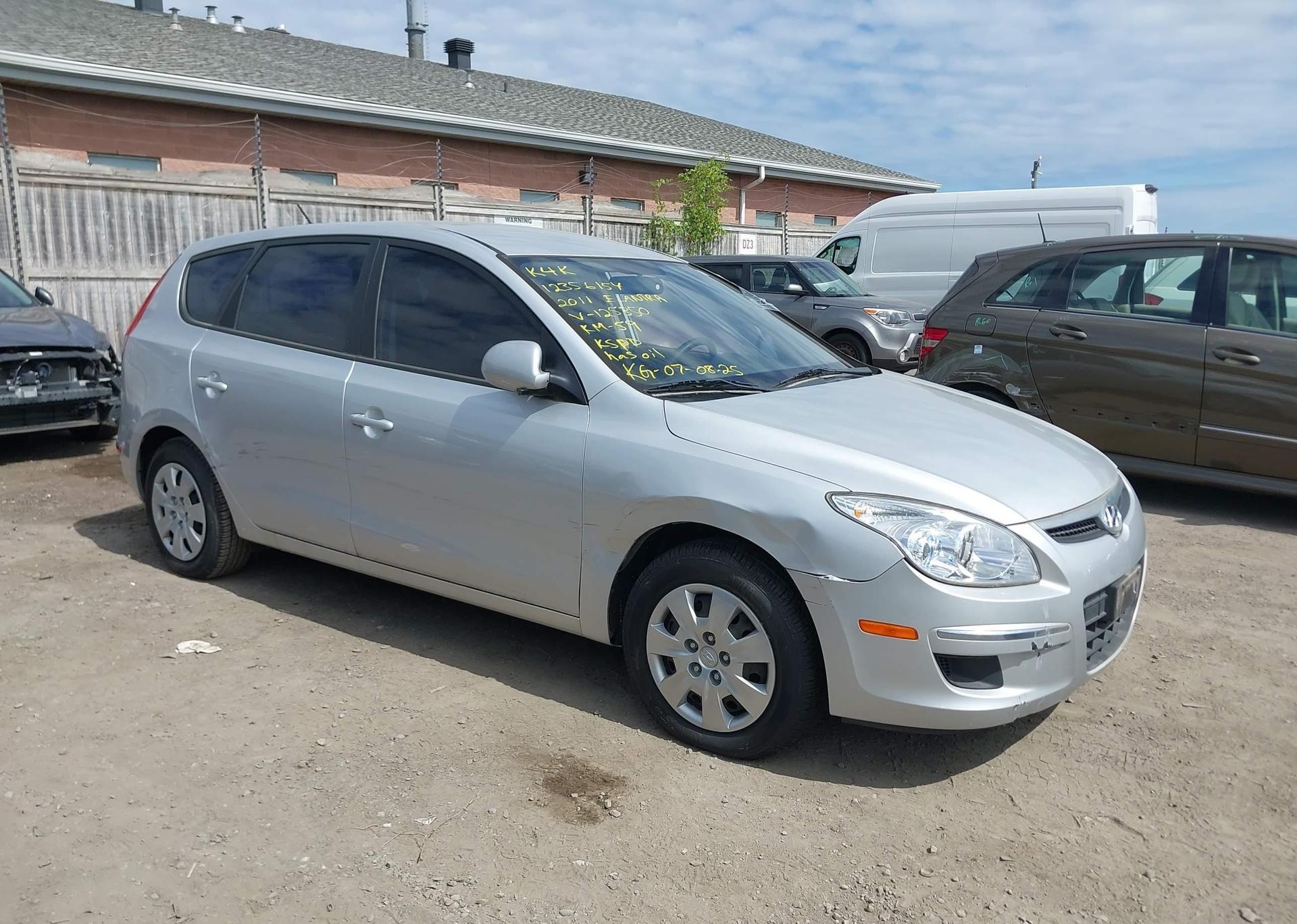 2011 HYUNDAI ELANTRA TOURING GLS