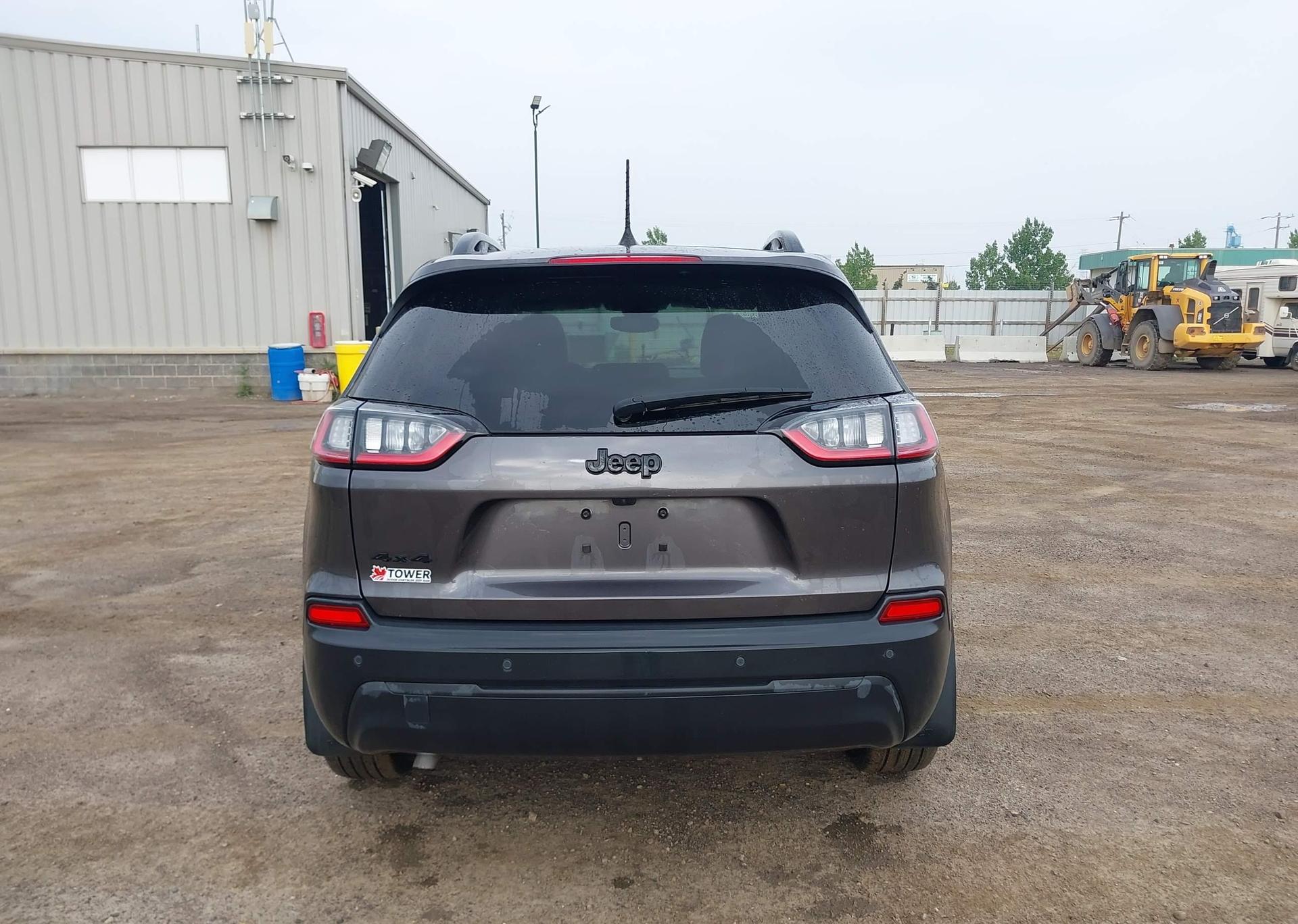 2023 JEEP CHEROKEE ALTITUDE LUX