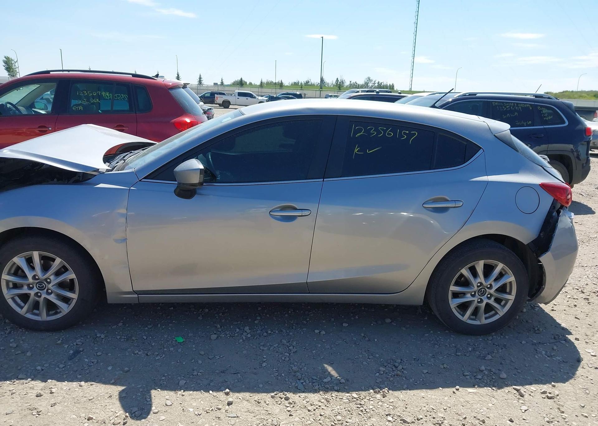 2016 MAZDA MAZDA3 GS