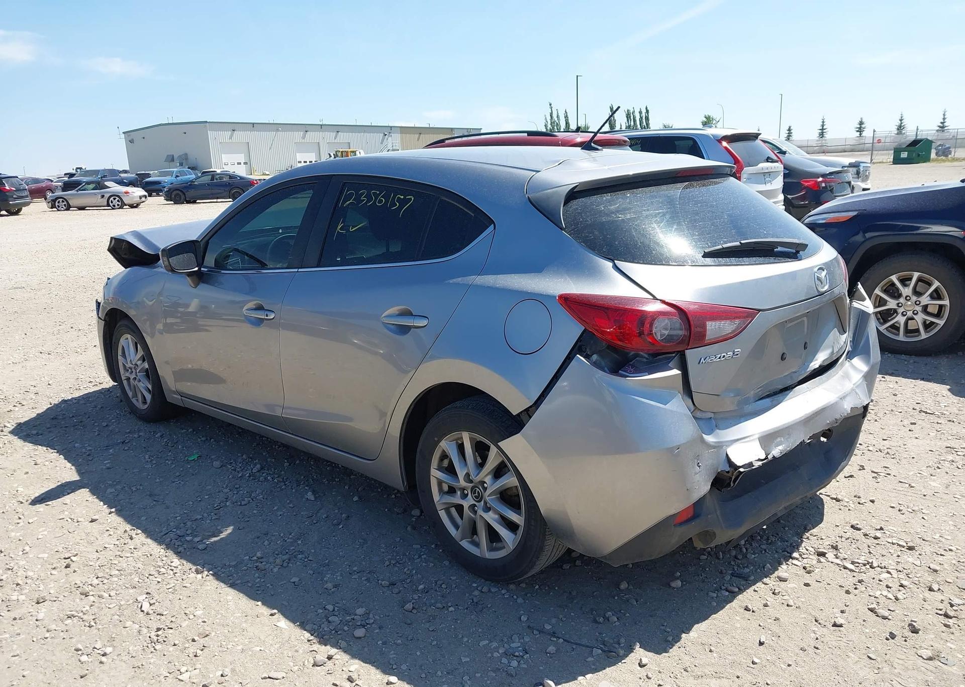 2016 MAZDA MAZDA3 GS