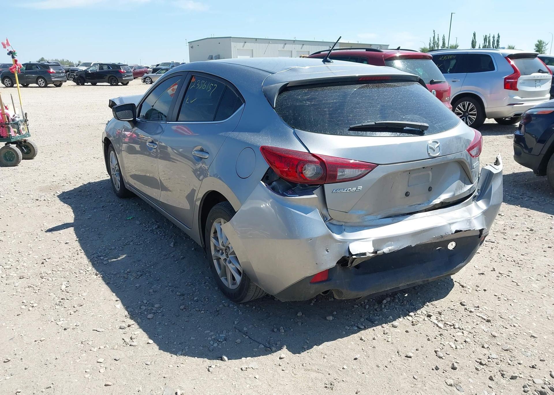 2016 MAZDA MAZDA3 GS
