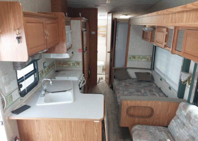 2004 KOMFORT CORP RESORT