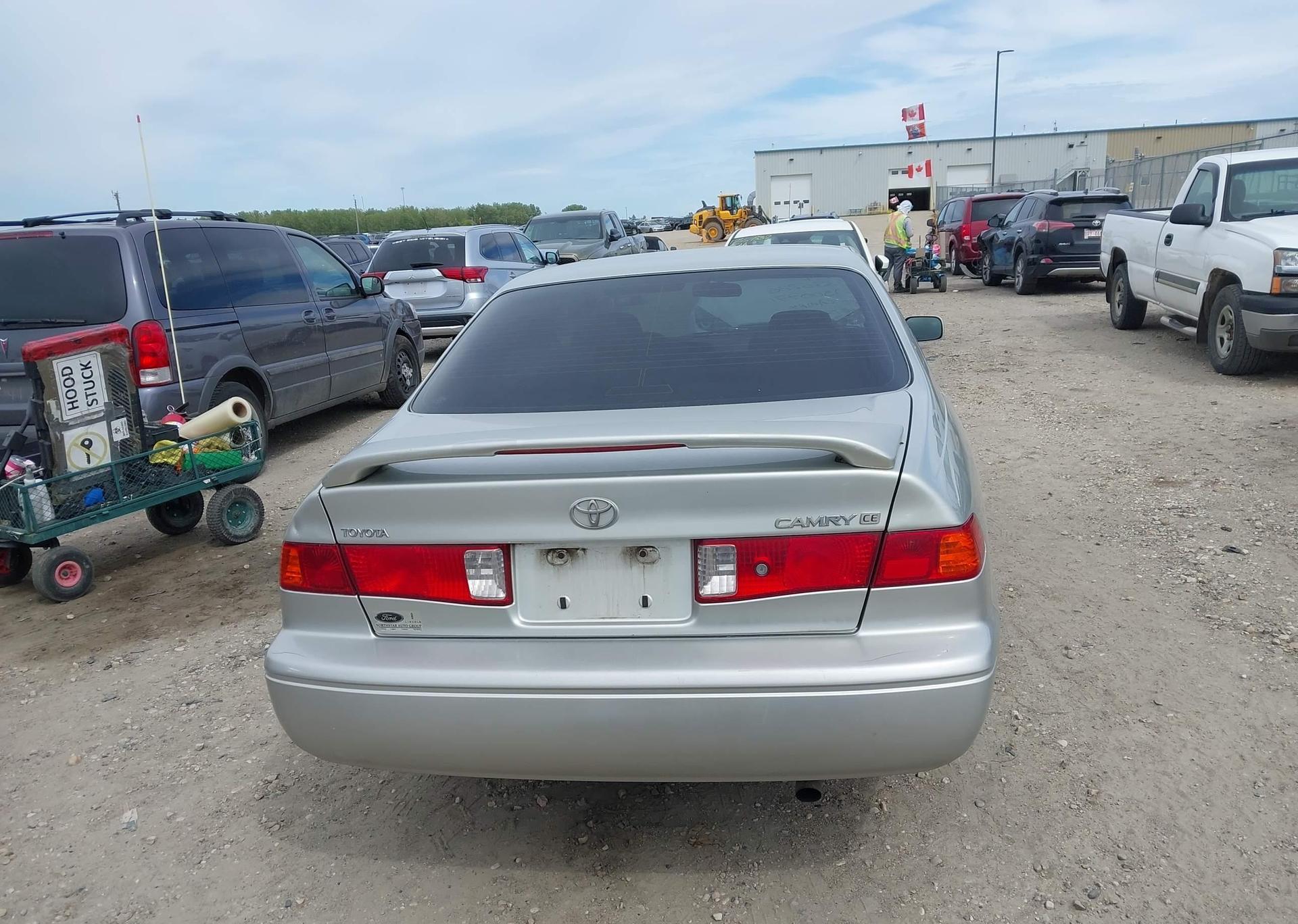2000 TOYOTA CAMRY CE