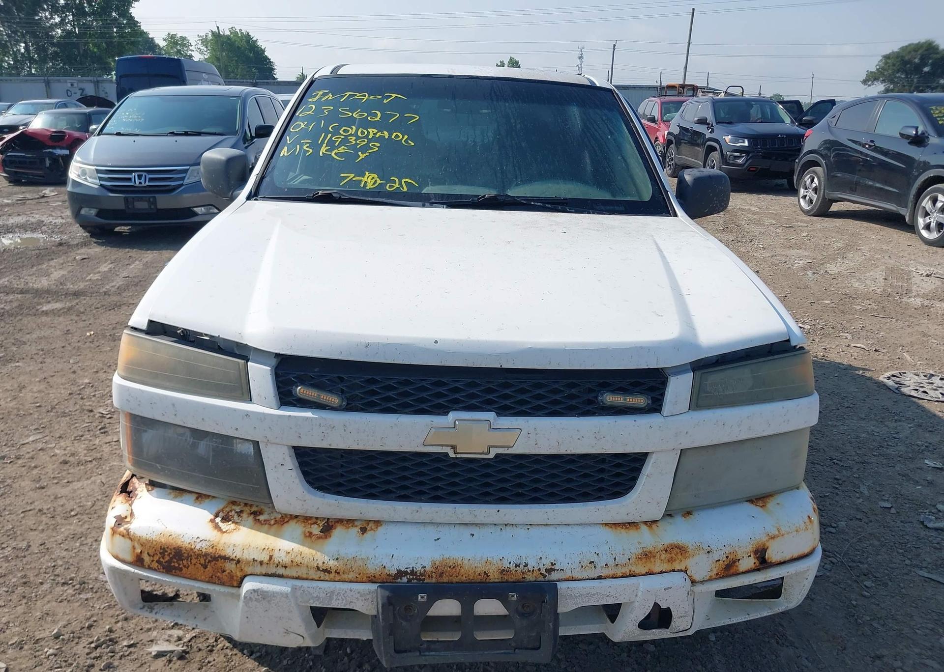 2004 CHEVROLET COLORADO LS