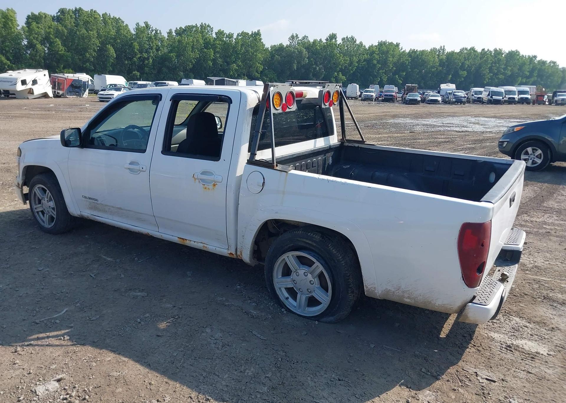 2004 CHEVROLET COLORADO LS