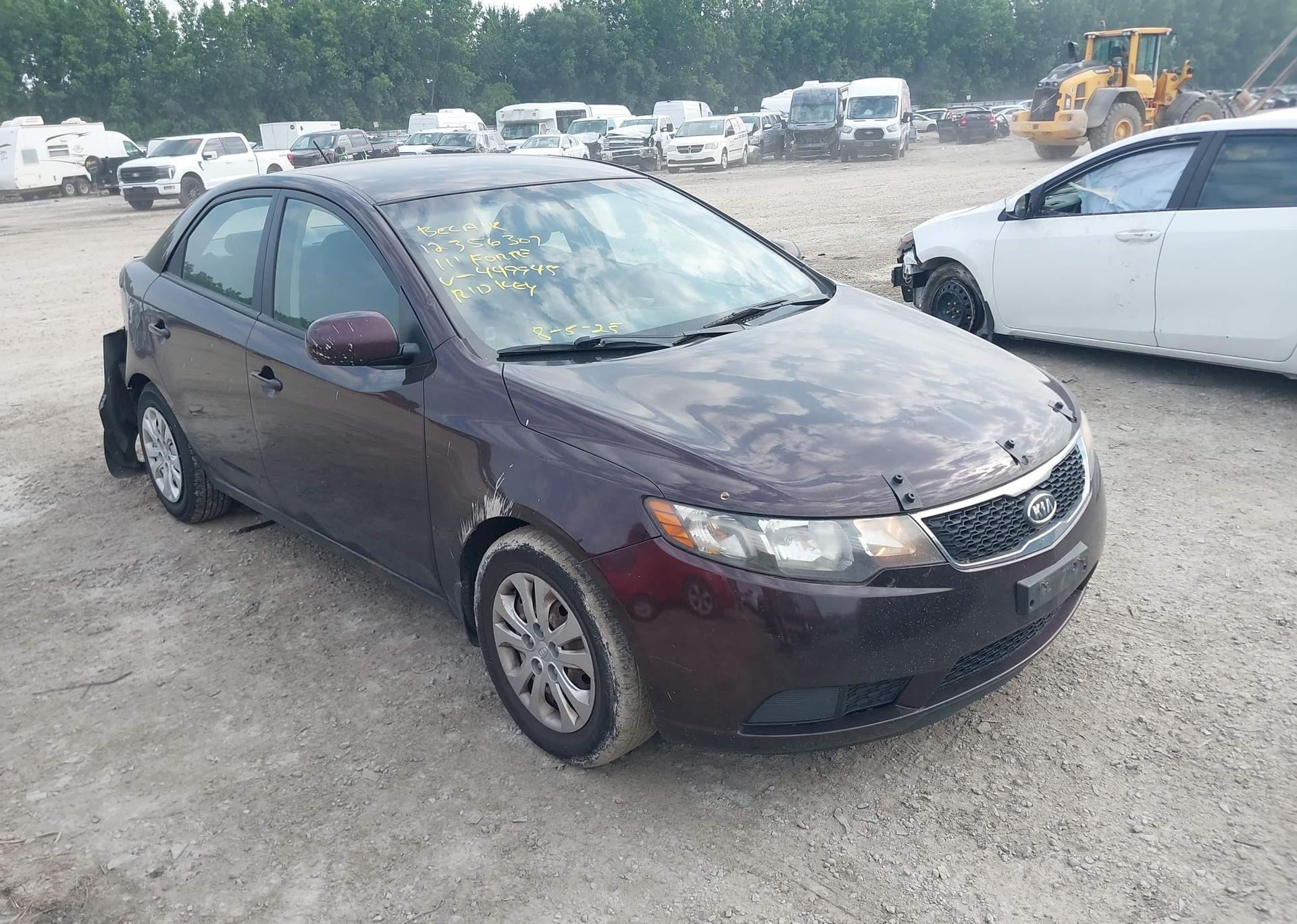 2011 KIA FORTE
