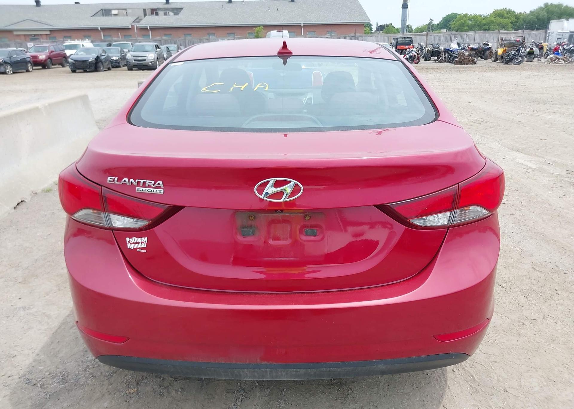 2016 HYUNDAI ELANTRA SE