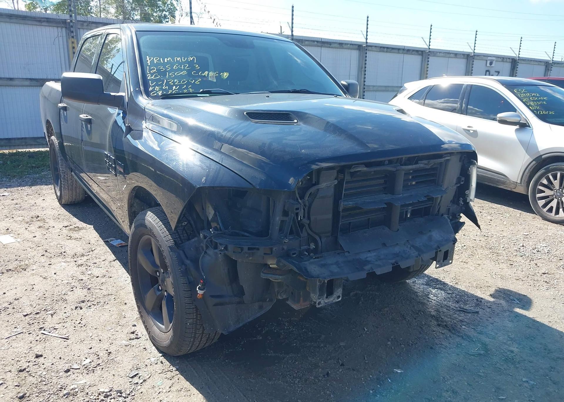 2020 RAM 1500 CLASSIC ST