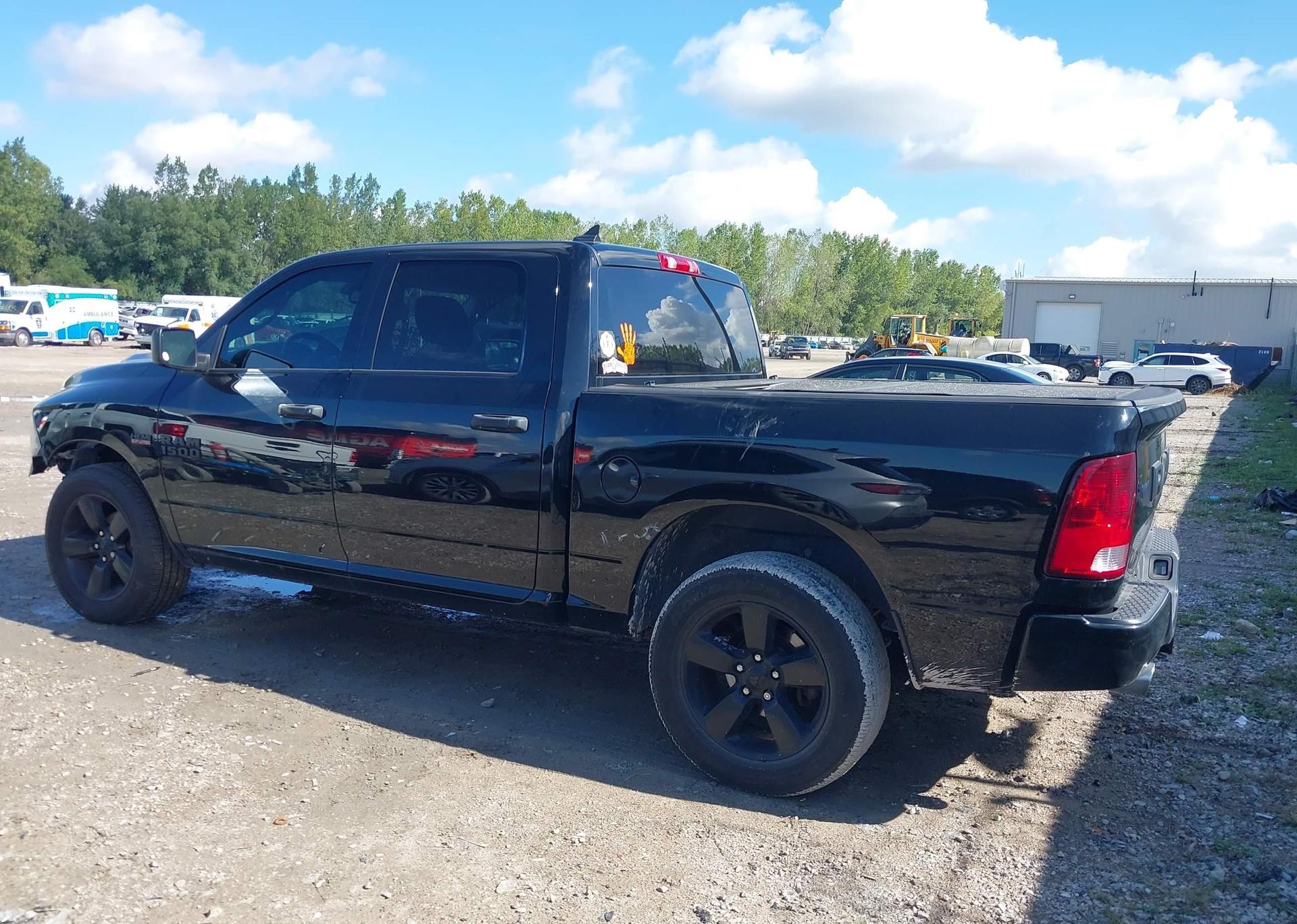 2020 RAM 1500 CLASSIC ST