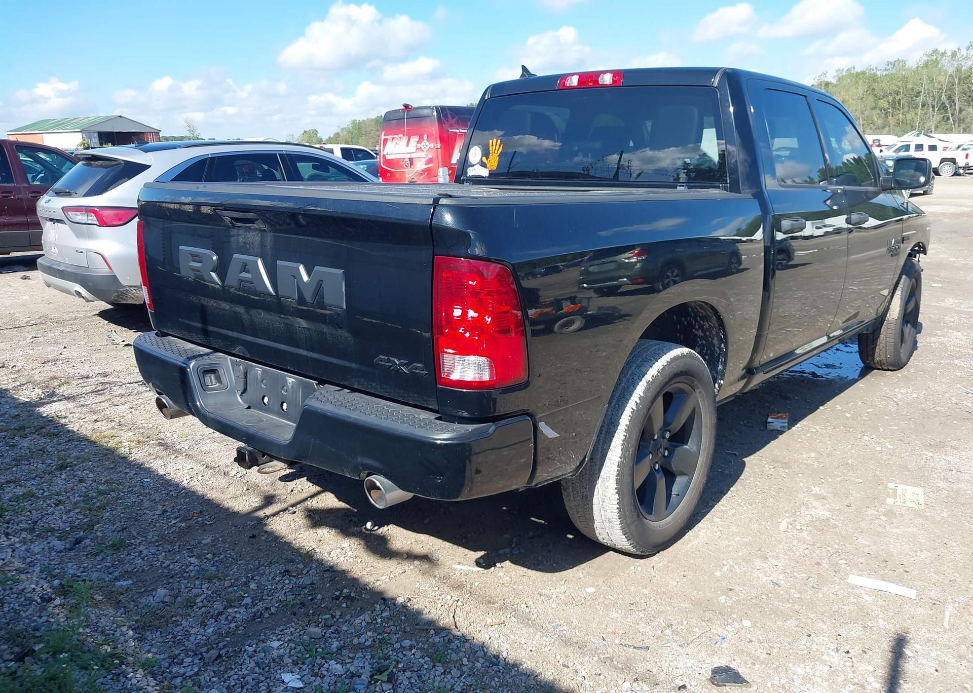 2020 RAM 1500 CLASSIC ST