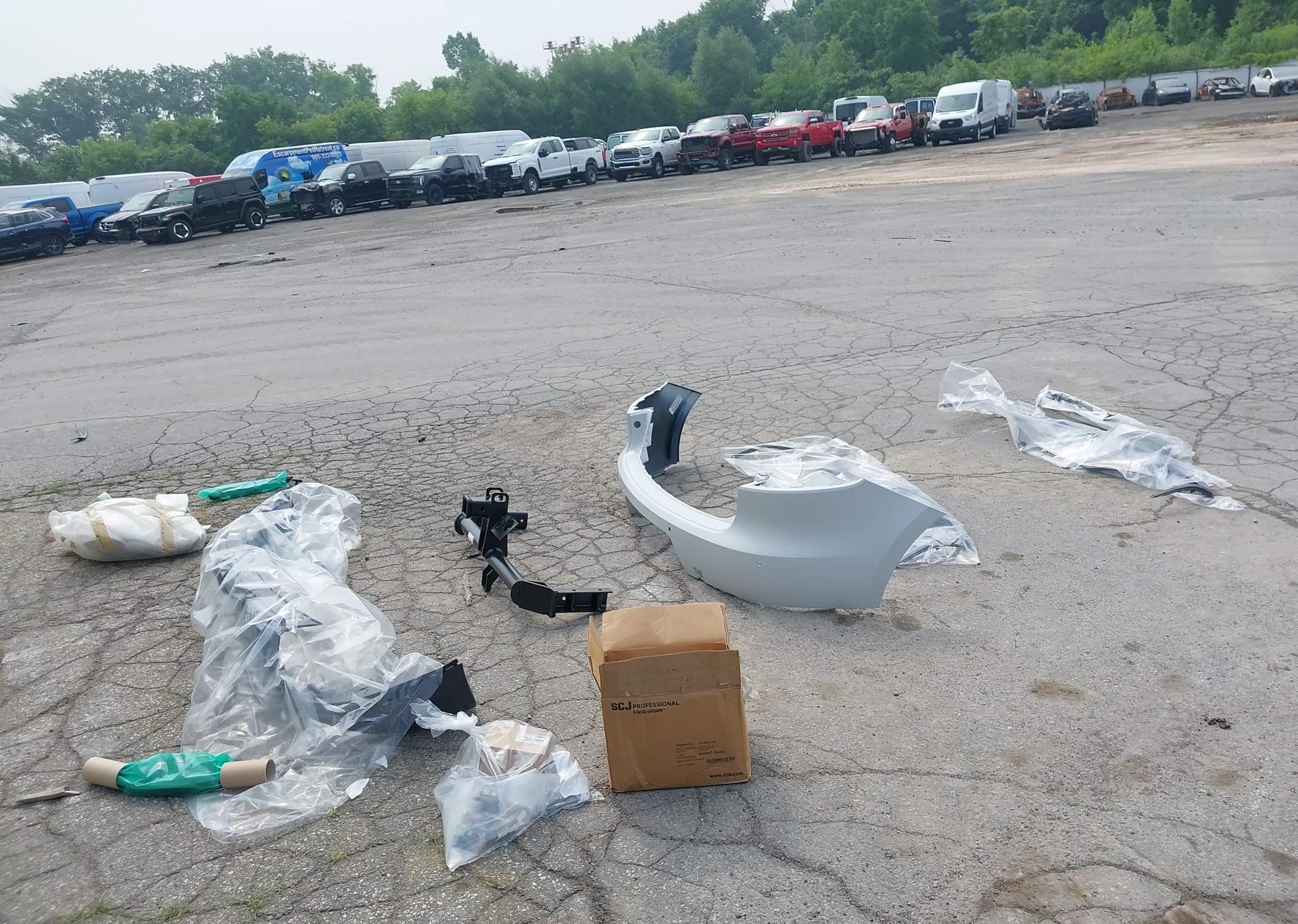 2020 PORSCHE MACAN - PARTS ONLY
