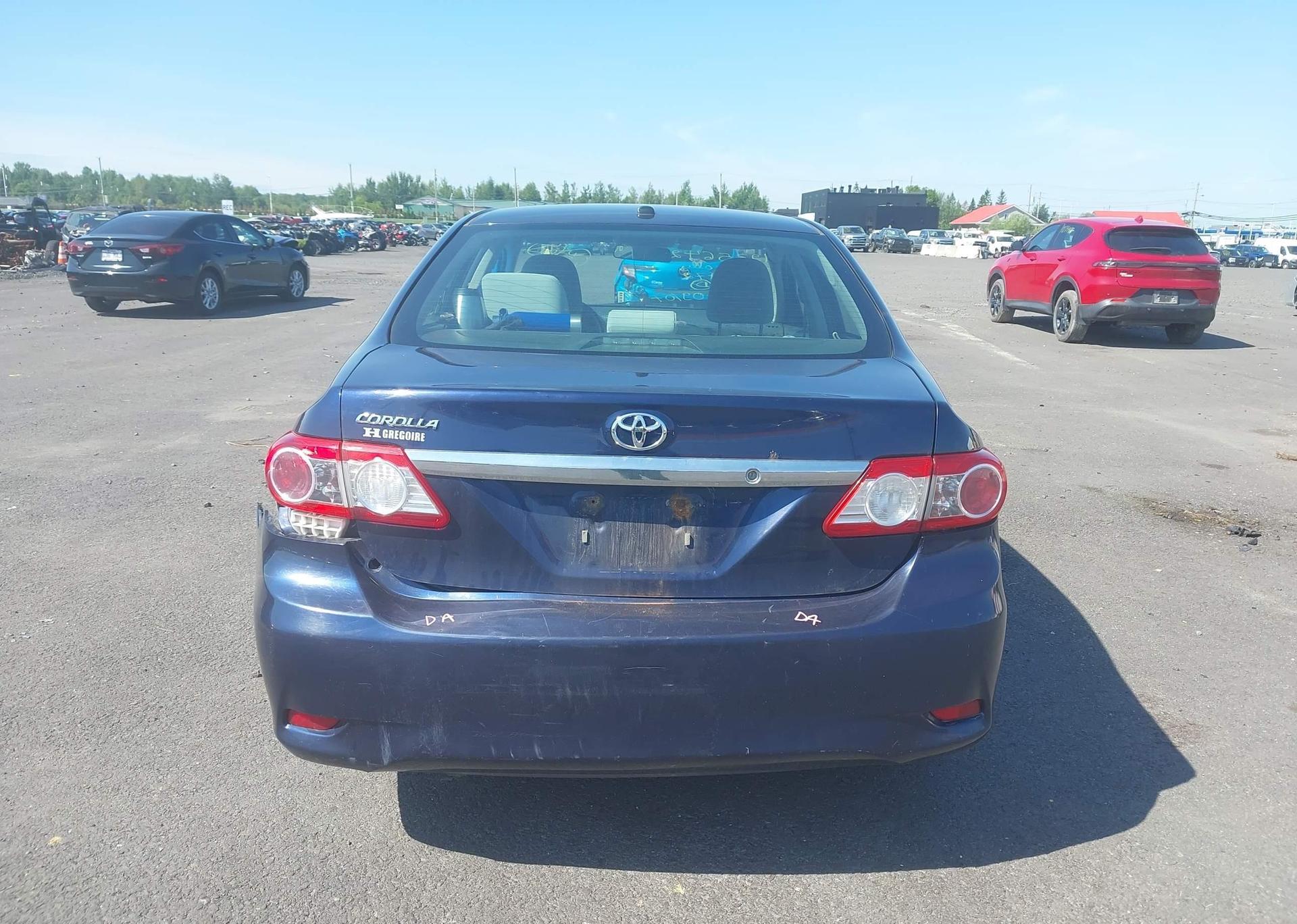 2013 TOYOTA COROLLA S
