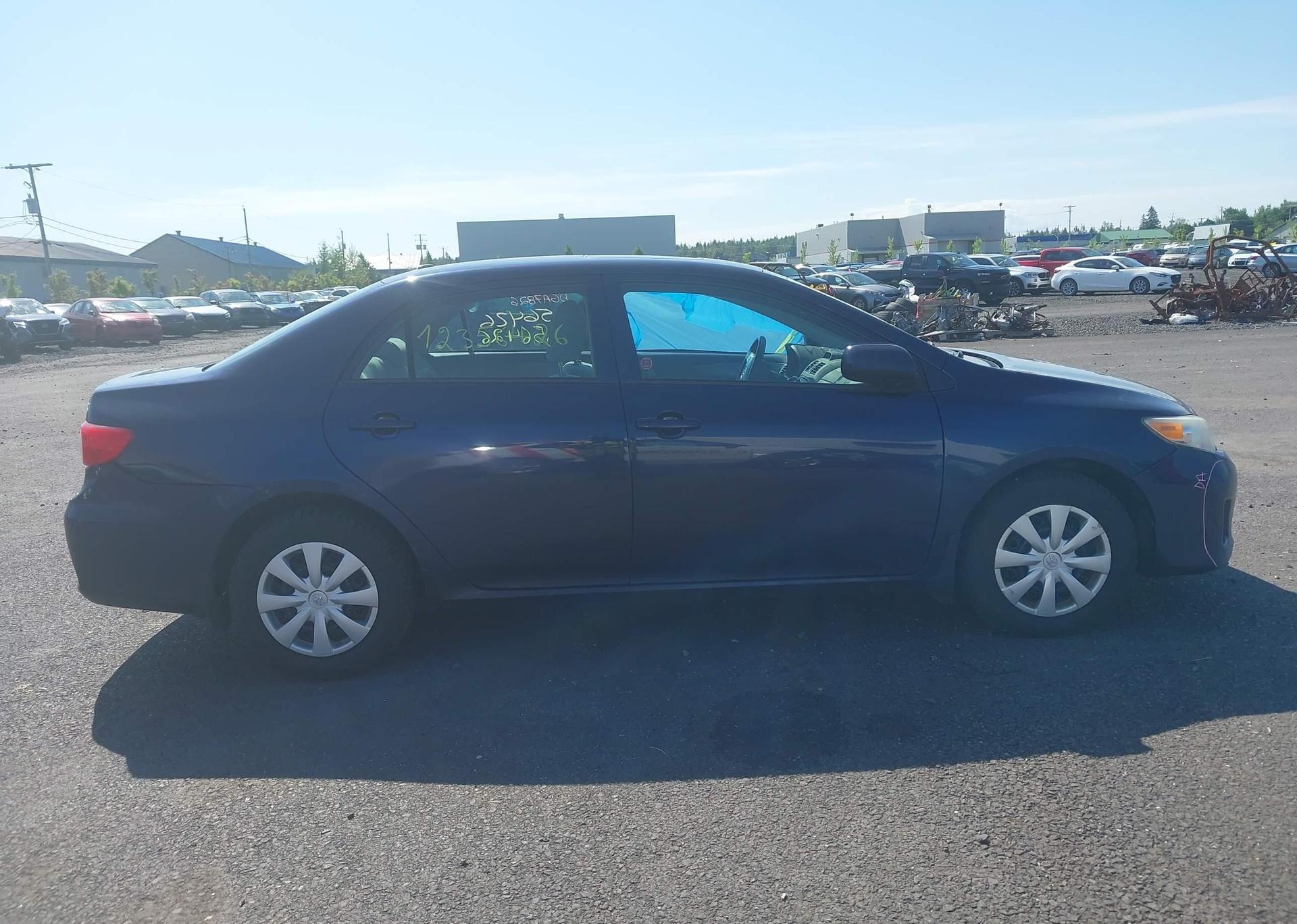 2013 TOYOTA COROLLA S